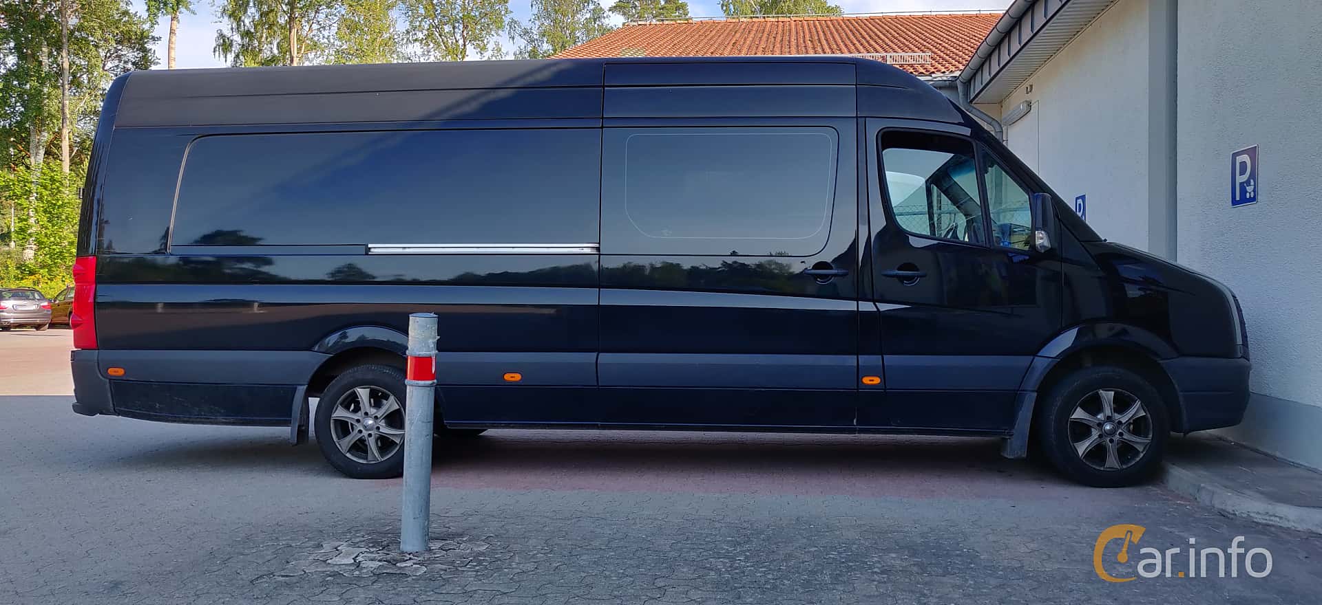 Volkswagen Crafter Combi 2.5 TDI Manual, 163hp, 2012