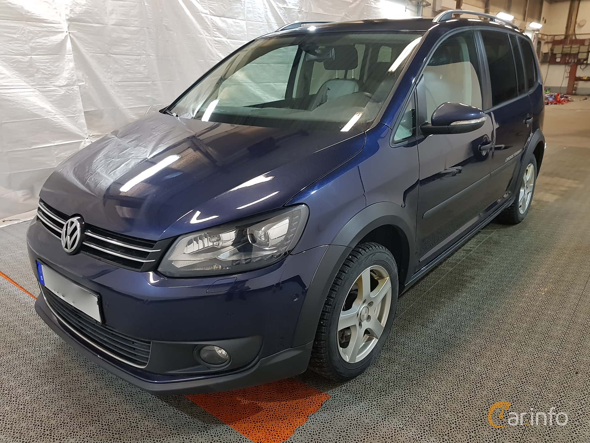 Volkswagen CrossTouran 2.0 TDI  Manual, 140hp, 2015