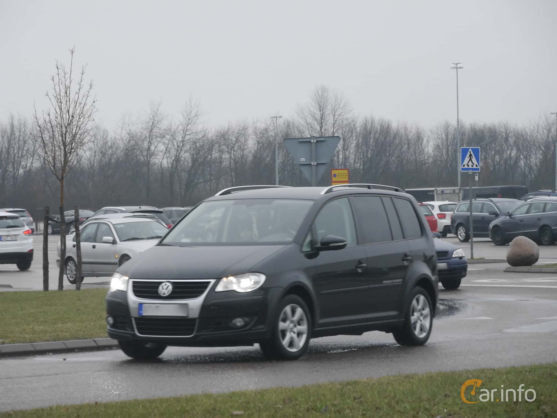 Volkswagen CrossTouran generation I GP 2.0 TDI 