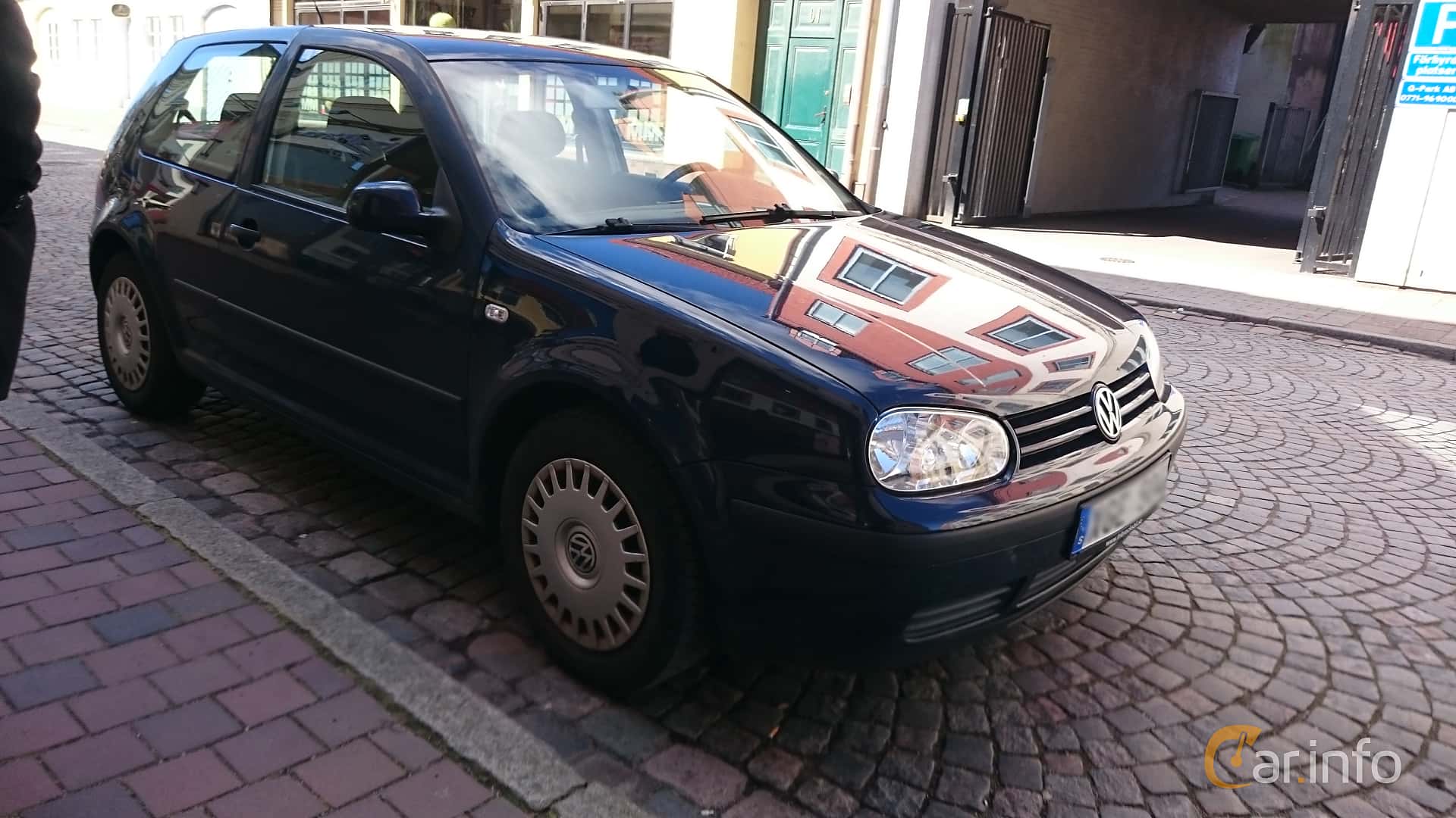 Volkswagen Golf 3-door 1.9 SDI Manual, 68hp, 2004