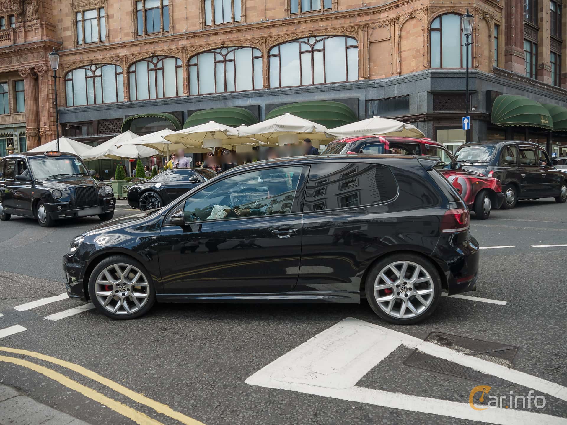 Volkswagen Golf 3-door GTI 2.0 TSI Manual, 210hp, 2013