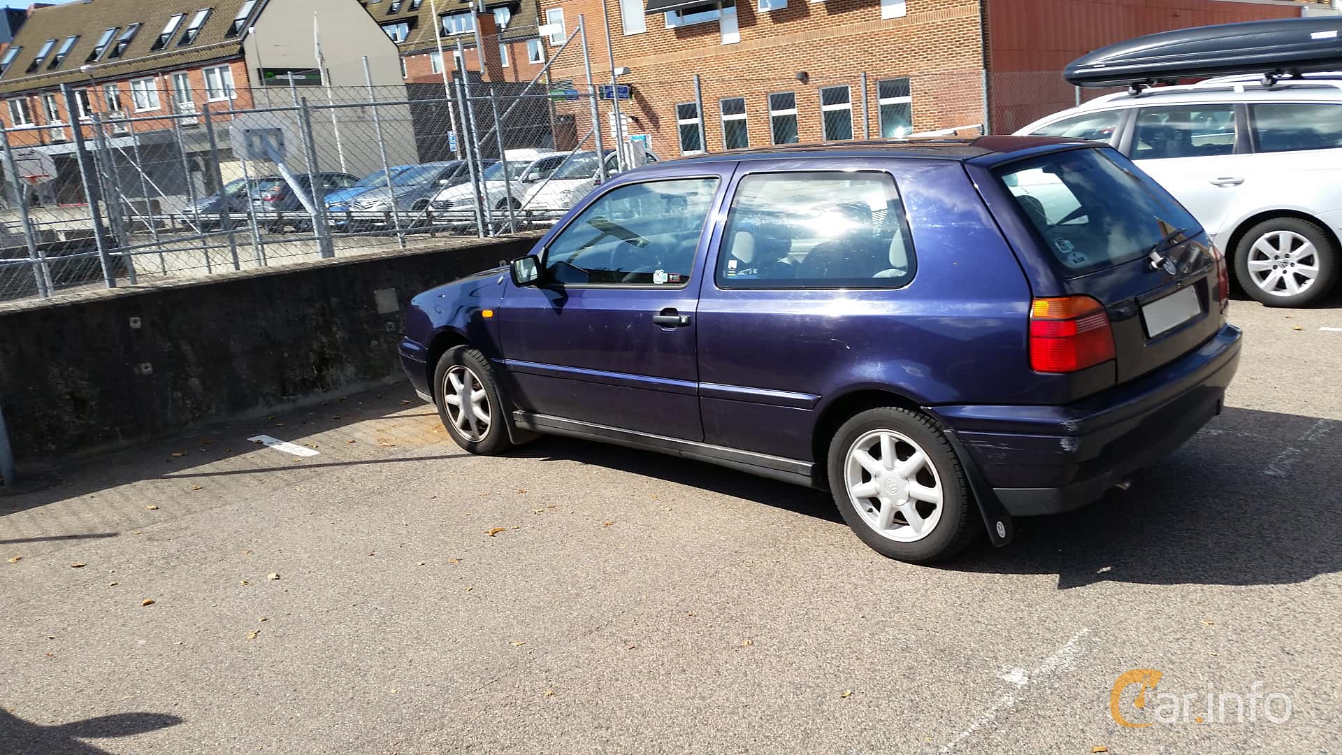 Volkswagen Golf 3-door 1.8 Automatic, 90hp, 1996