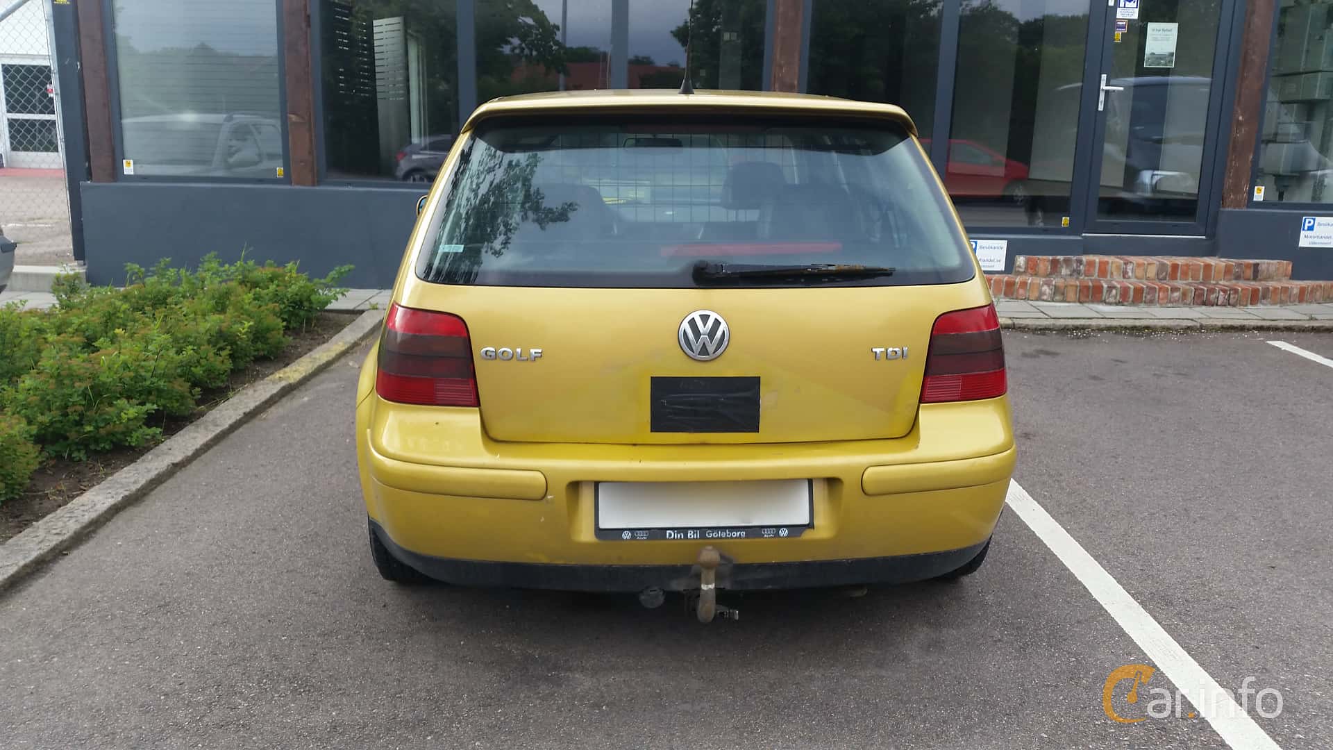 Volkswagen Golf 5-door 1.9 TDI Manual, 110hp, 2000