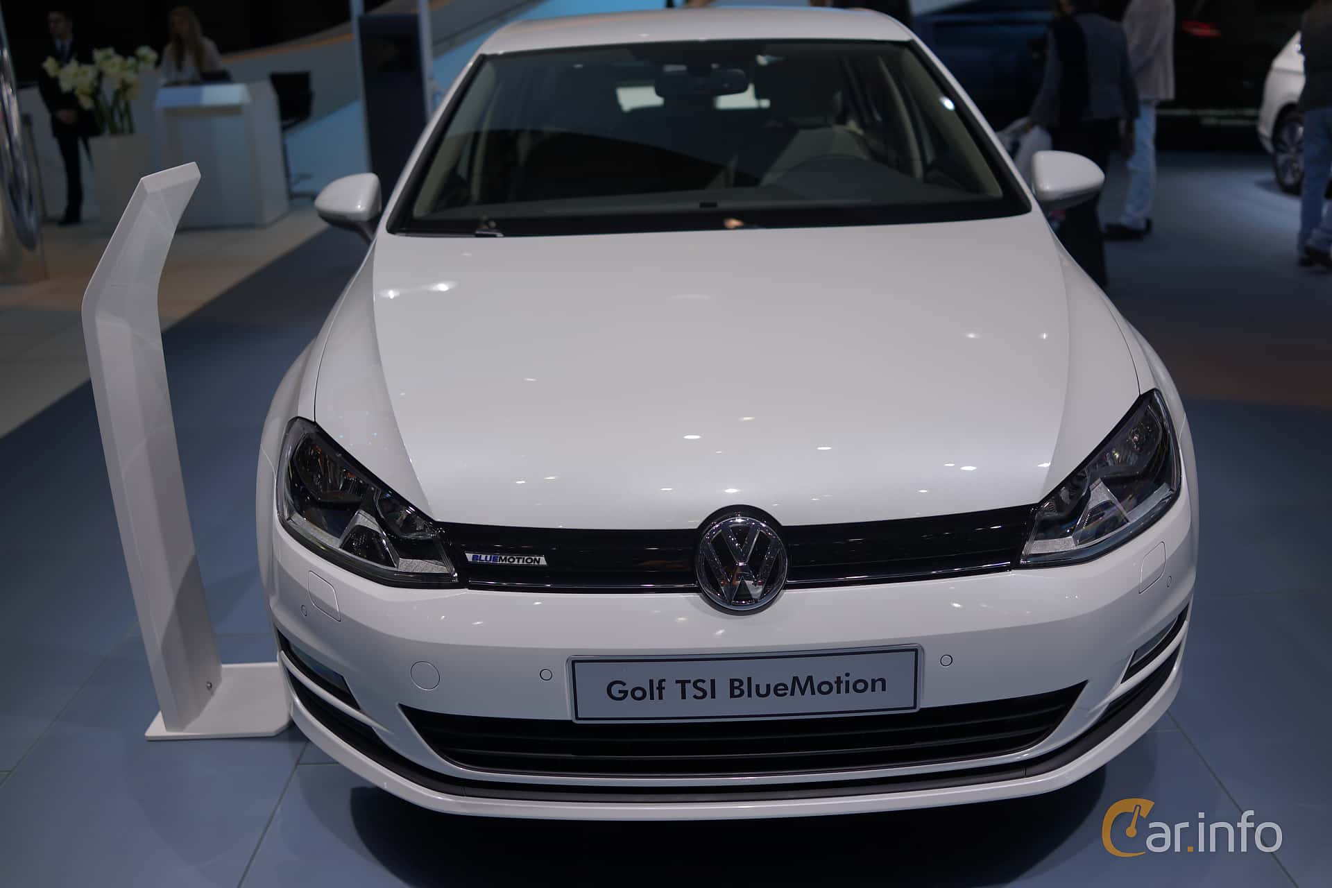 Volkswagen Golf 5-door 1.0 TSI Manual, 115hp, 2017
