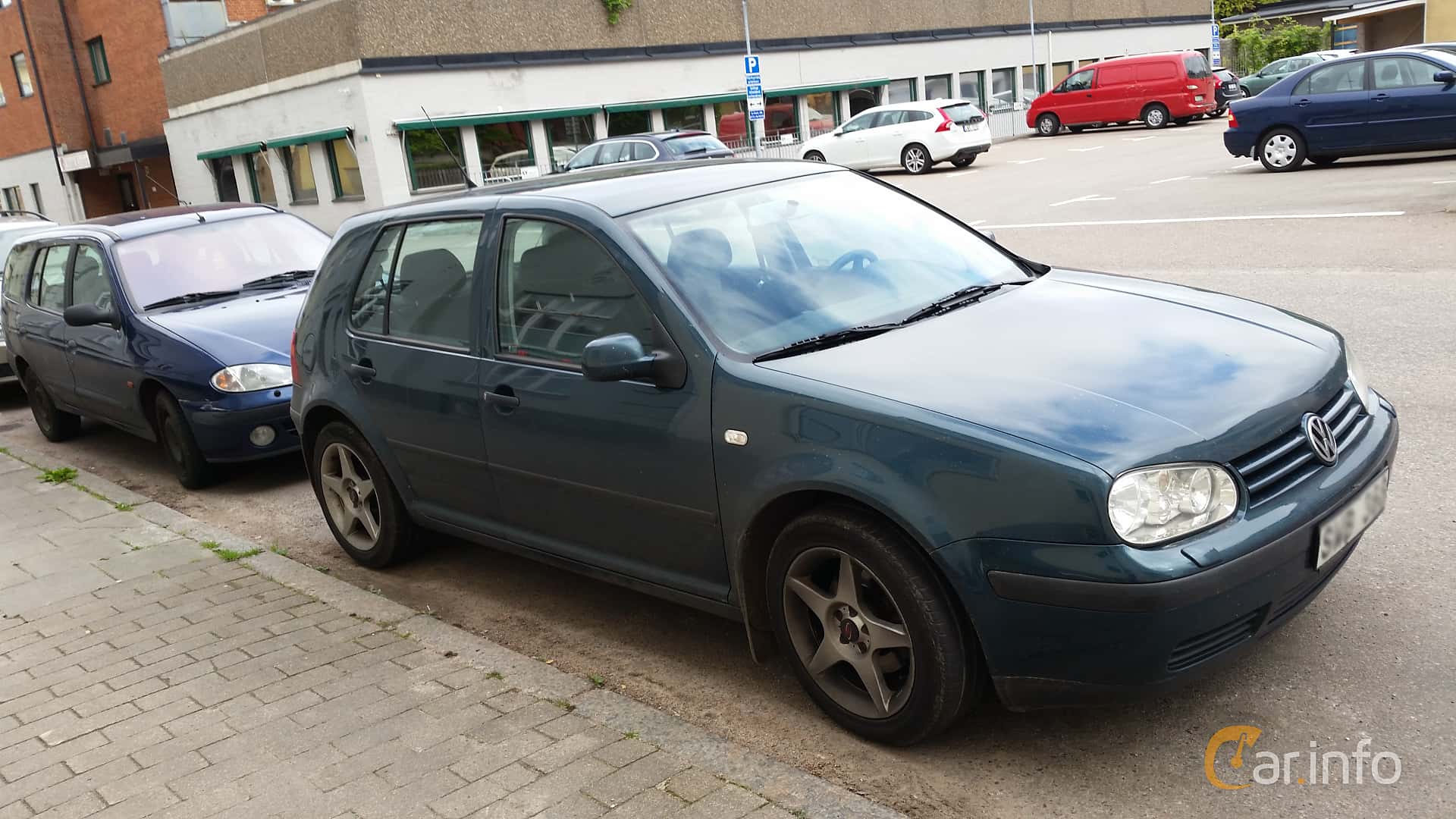 Volkswagen Golf 5-door 2.0 Manual, 115hp, 2004