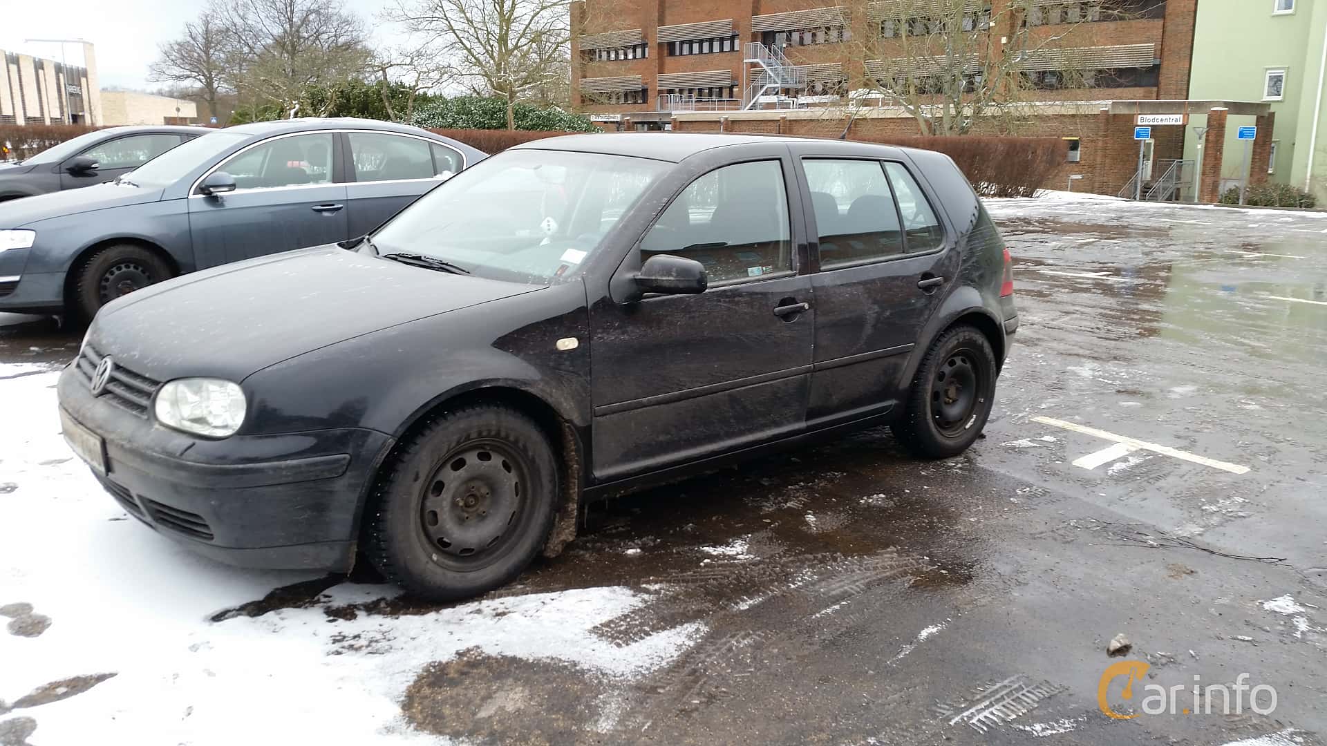 Volkswagen Golf 5-door 2.0 Manual, 115hp, 2000