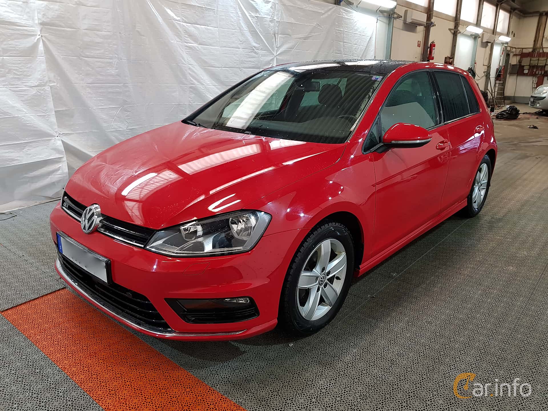 Volkswagen Golf 5-door 2.0 TDI BlueMotion Manual, 150hp, 2015