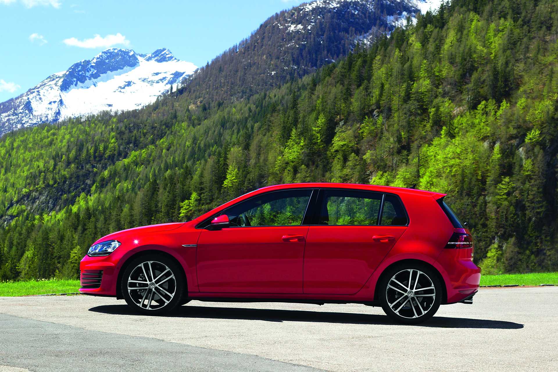 Volkswagen Golf 5-door GTD 2.0 TDI Manual, 184hp, 2014