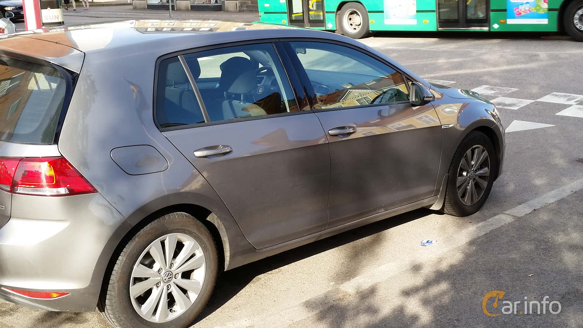 Volkswagen Golf 5-door 1.6 TDI BlueMotion Manual, 110hp, 2014