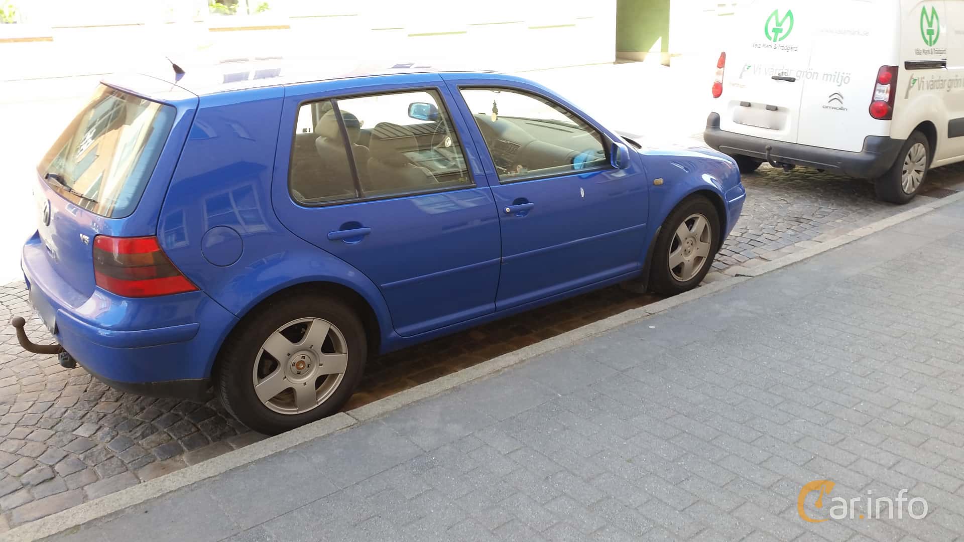 Volkswagen Golf 5-door 2.3 V5 Automatic, 150hp, 2000