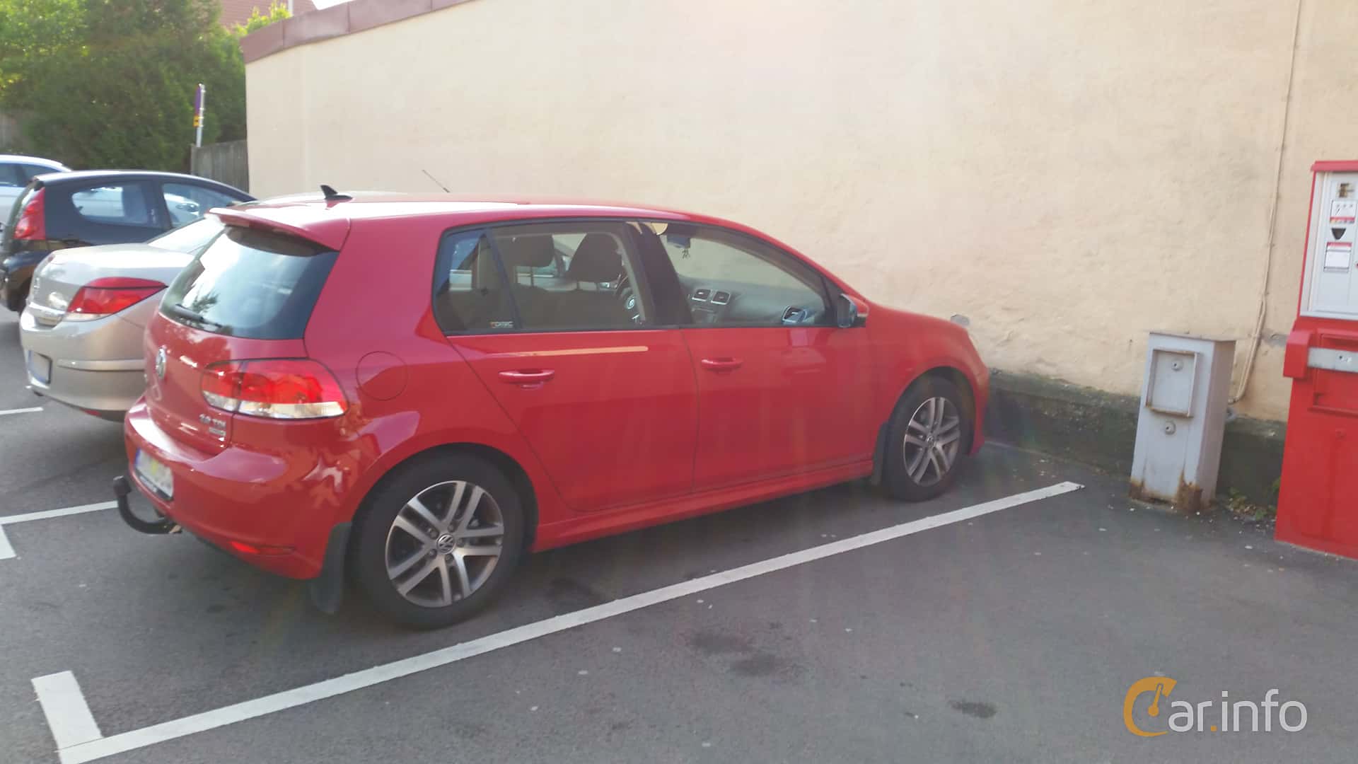 Volkswagen Golf 5-door 2.0 TDI Manual, 140hp, 2012