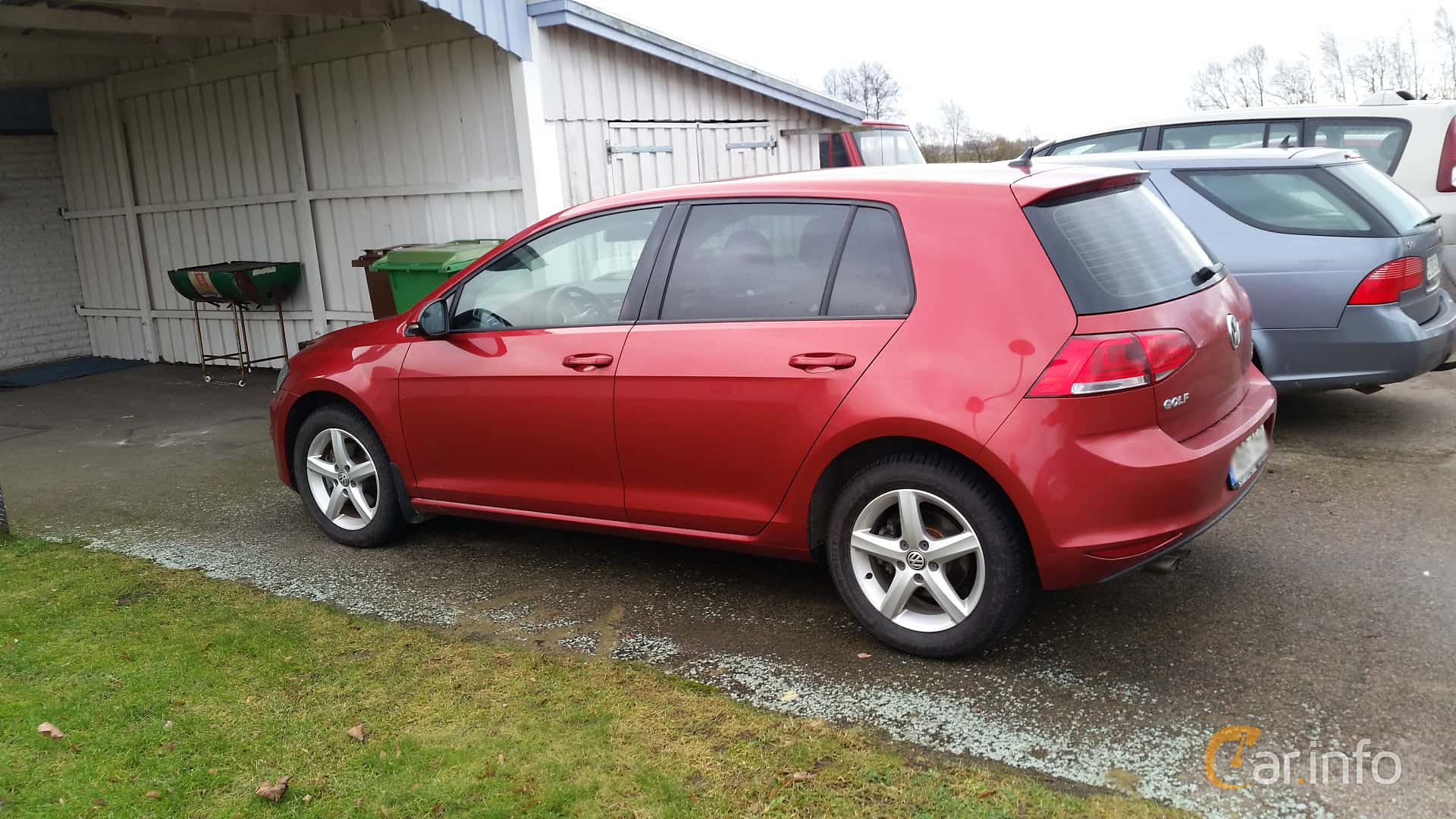 Volkswagen Golf 5-door generation A7 (Typ 5G) 1.6 TDI 4Motion Manual, 6-speed