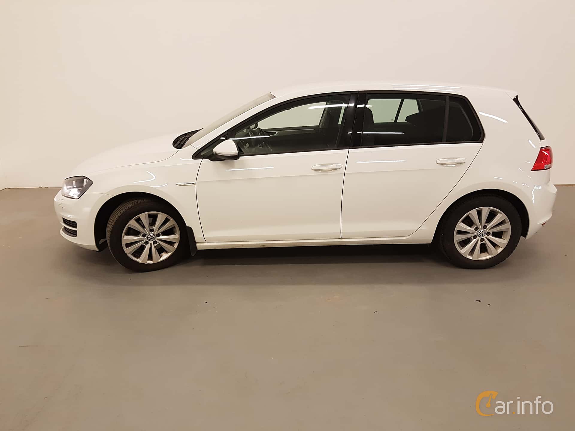 Volkswagen Golf 5-door 1.4 TGI CNG 110hp, 2015
