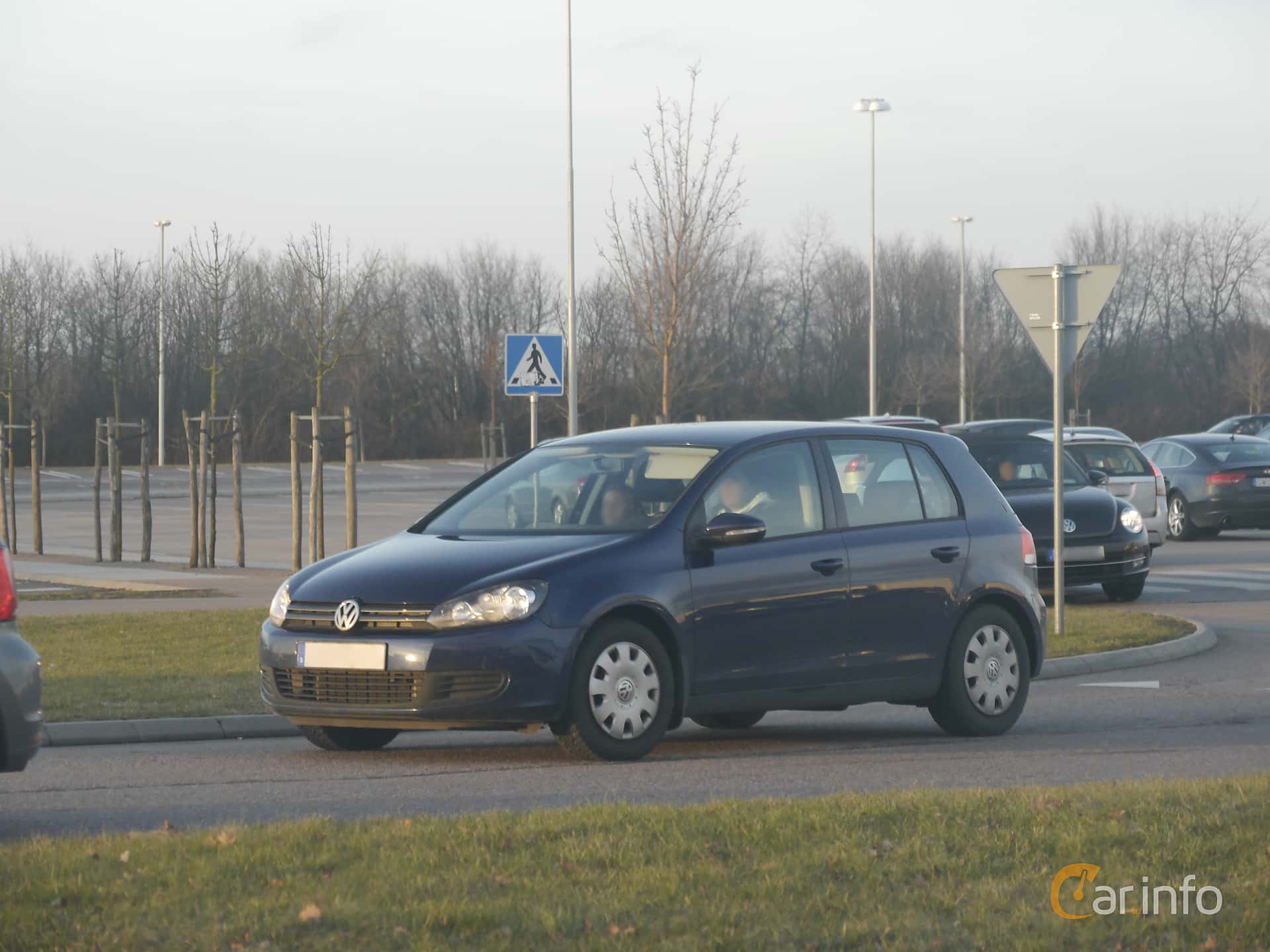 Volkswagen Golf 5-door 1.6 TDI BlueMotion Manual, 105hp, 2010