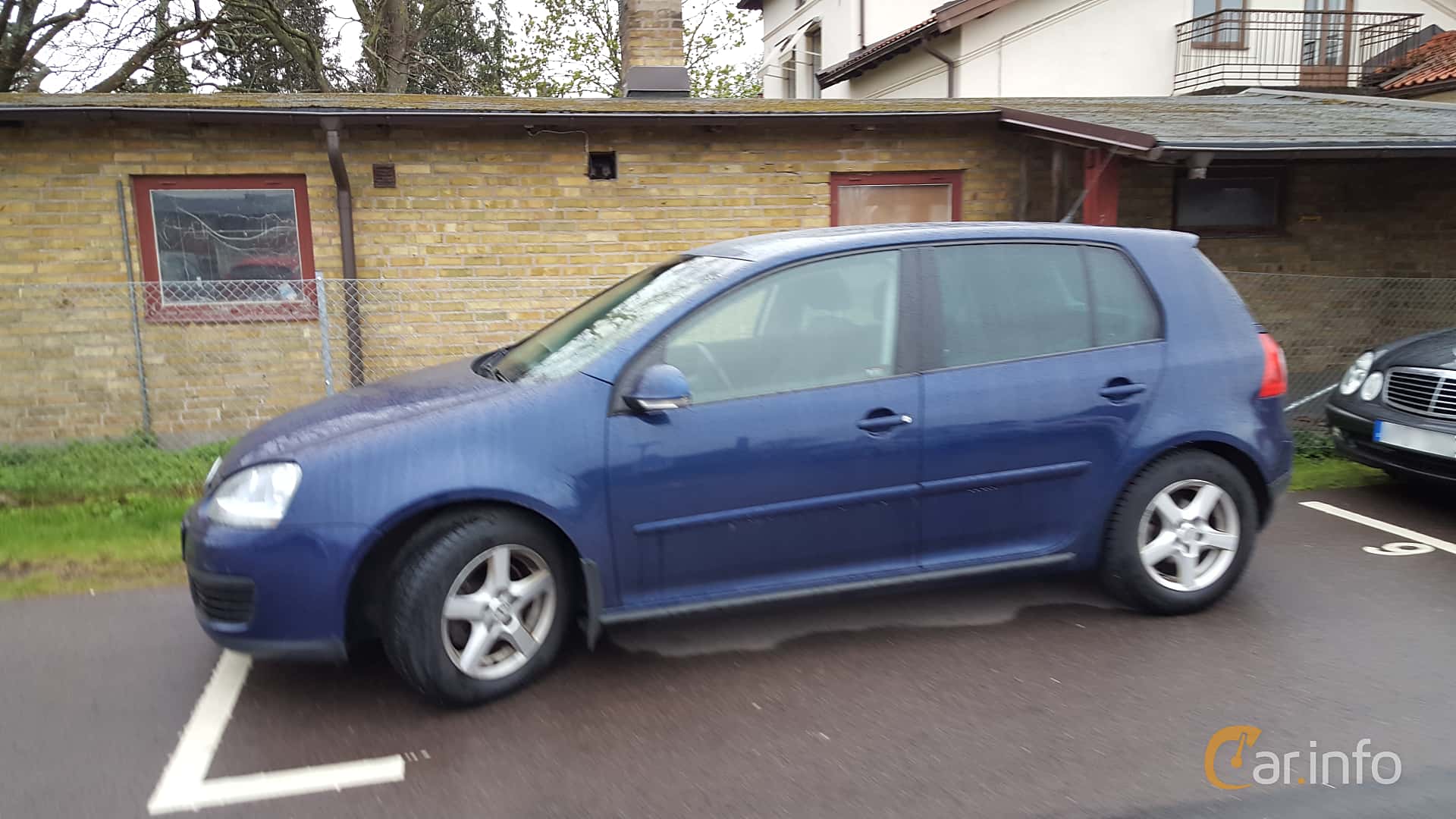 Volkswagen Golf 5-door 2.0 TDI Manual, 140hp, 2009