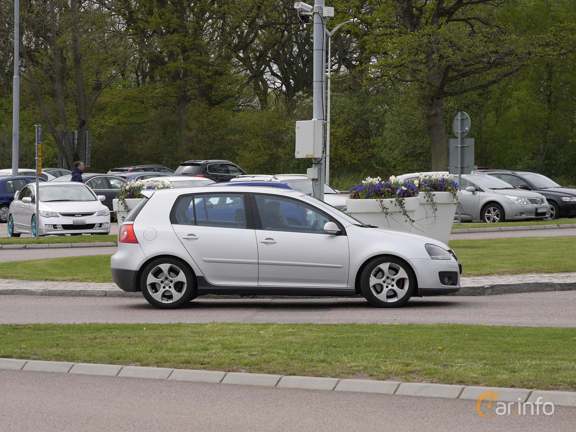 Volkswagen Golf 5-door GTI 2.0 TFSI Manual, 200hp, 2005