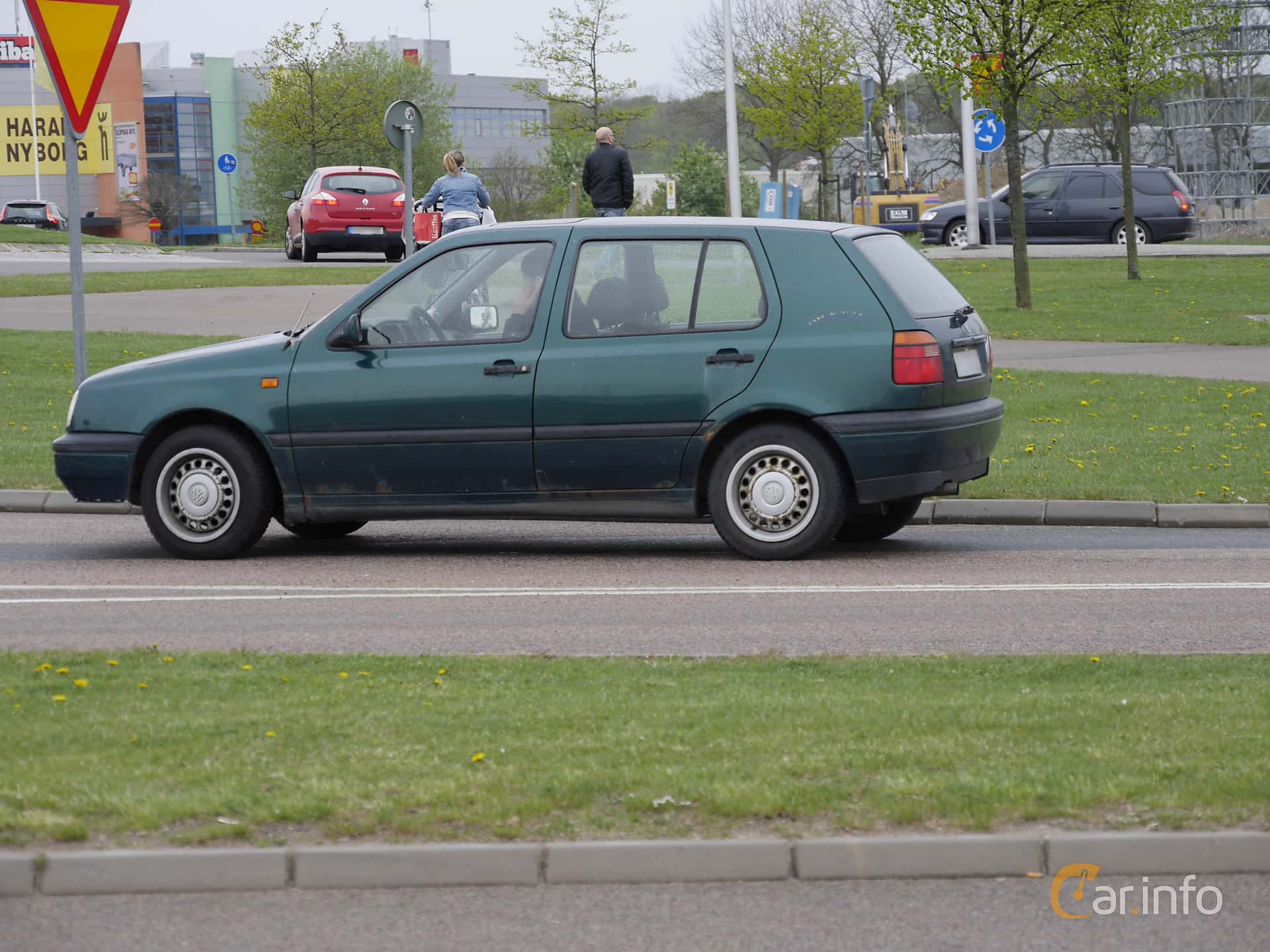 Volkswagen Golf 5-door 1.6 Manual, 75hp, 1998
