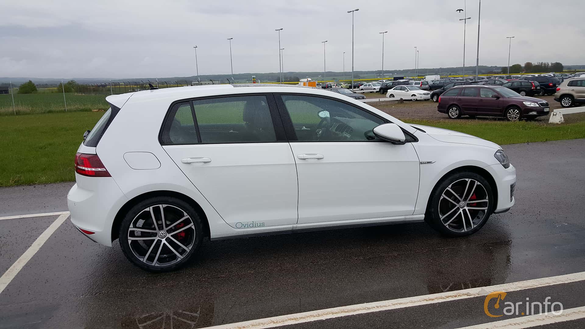 Volkswagen Golf 5-door GTD 2.0 TDI DSG Sequential, 184hp, 2014