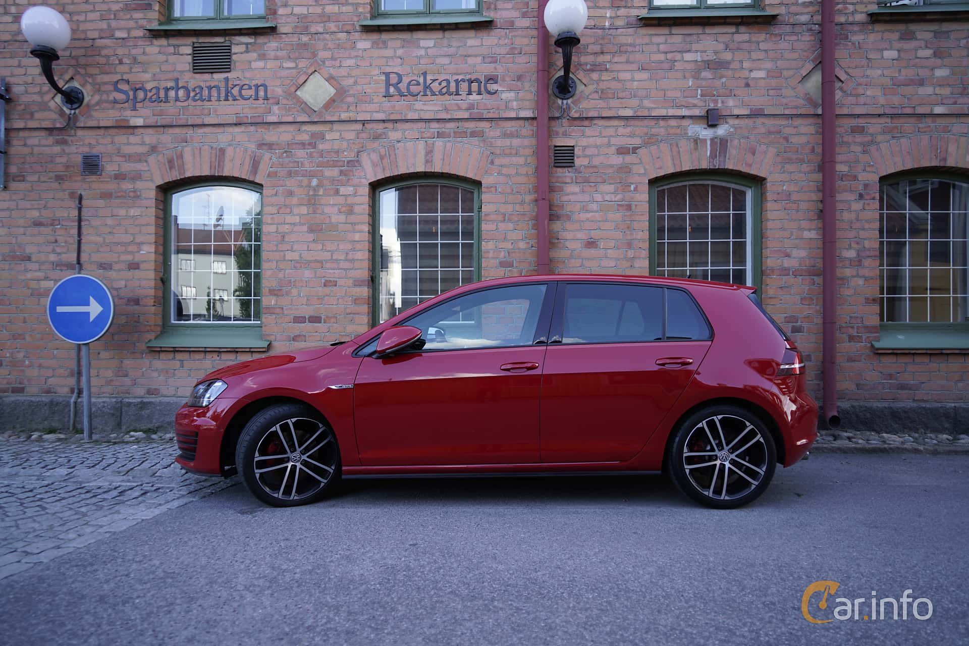 Volkswagen Golf 5-door GTD 2.0 TDI DSG Sequential, 184hp, 2015