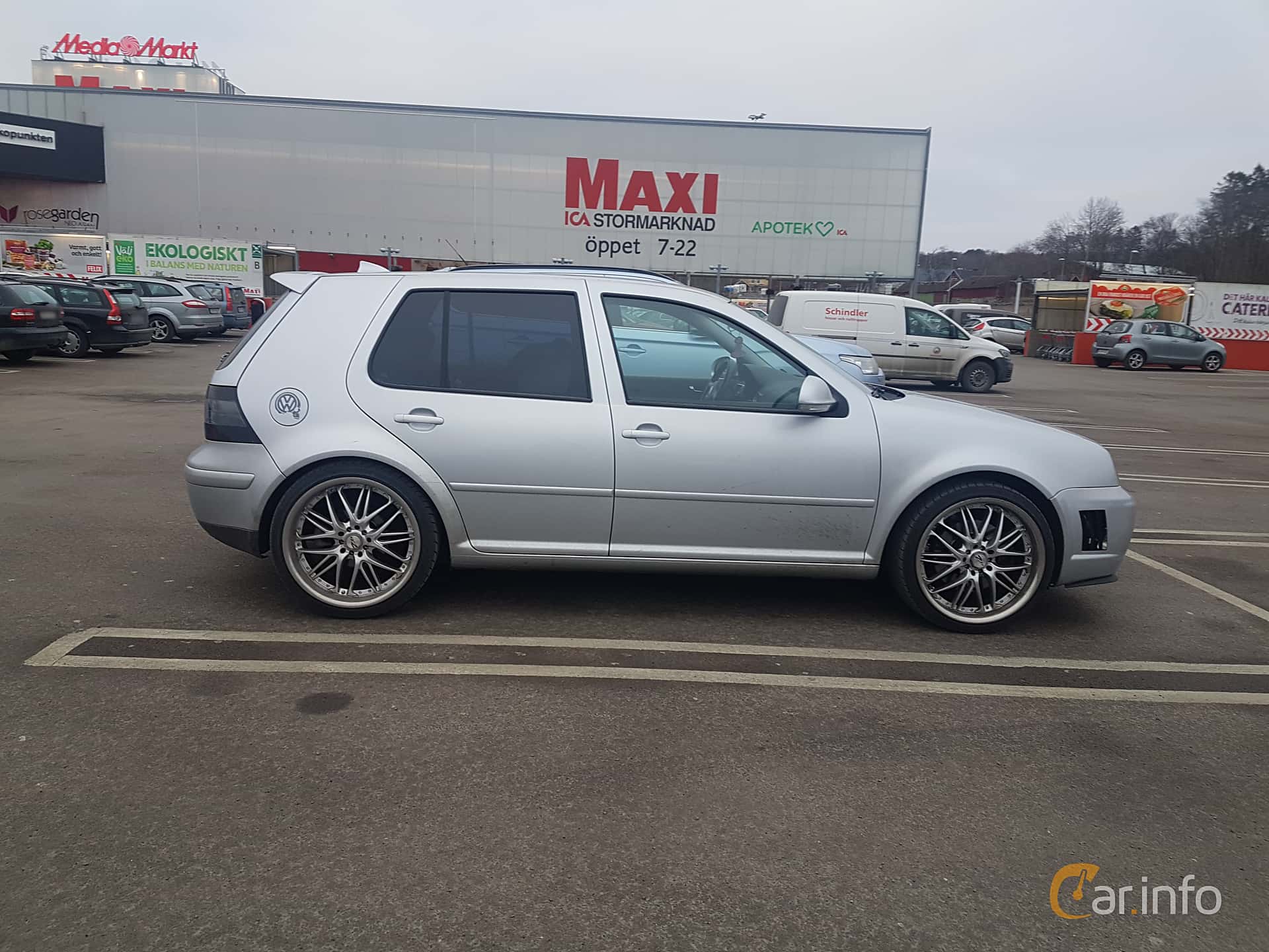 Volkswagen Golf 5-door GTI 1.8 T Manual, 180hp, 2004