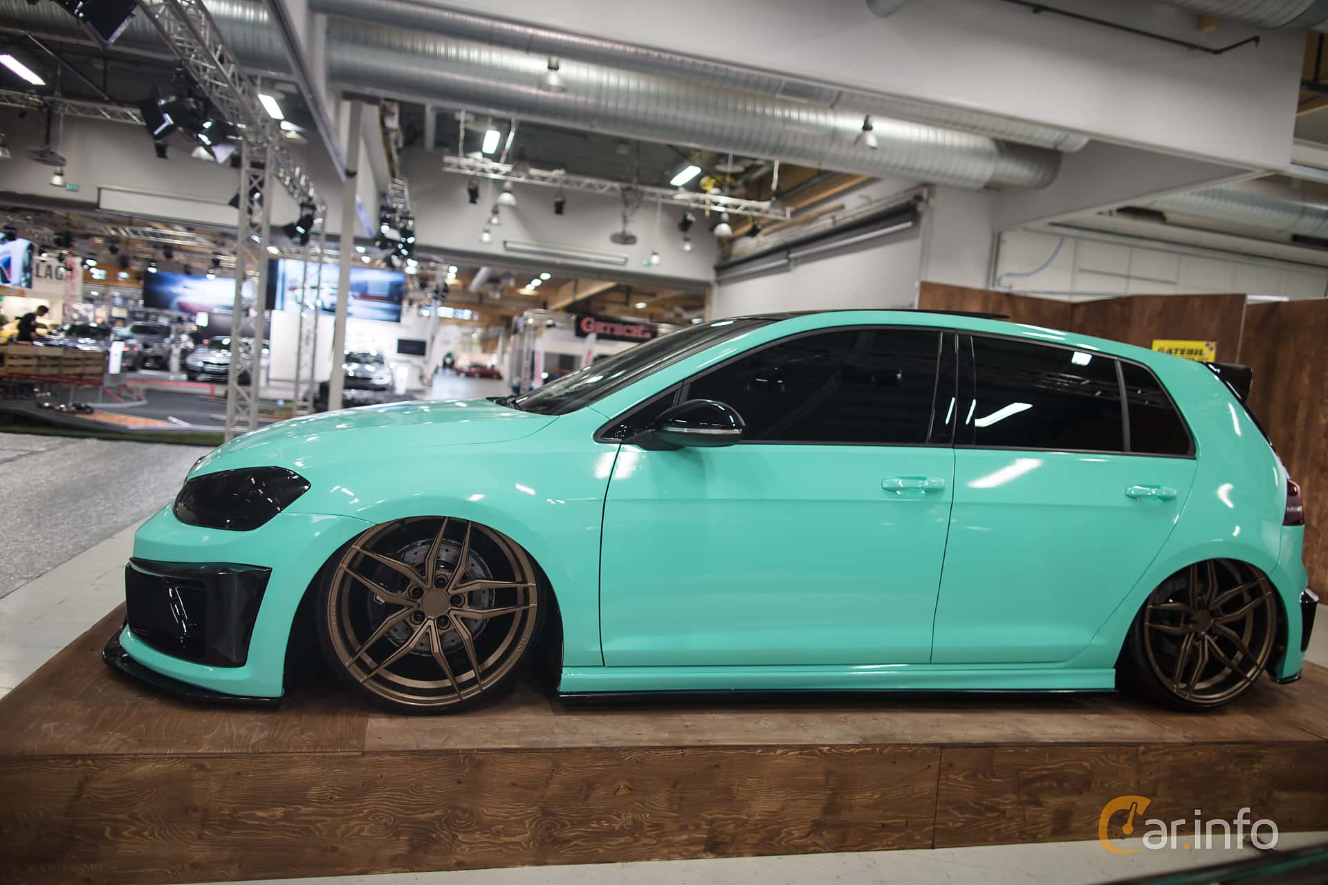 Volkswagen Golf 5-door R 2.0 4Motion Manual, 300hp, 2016