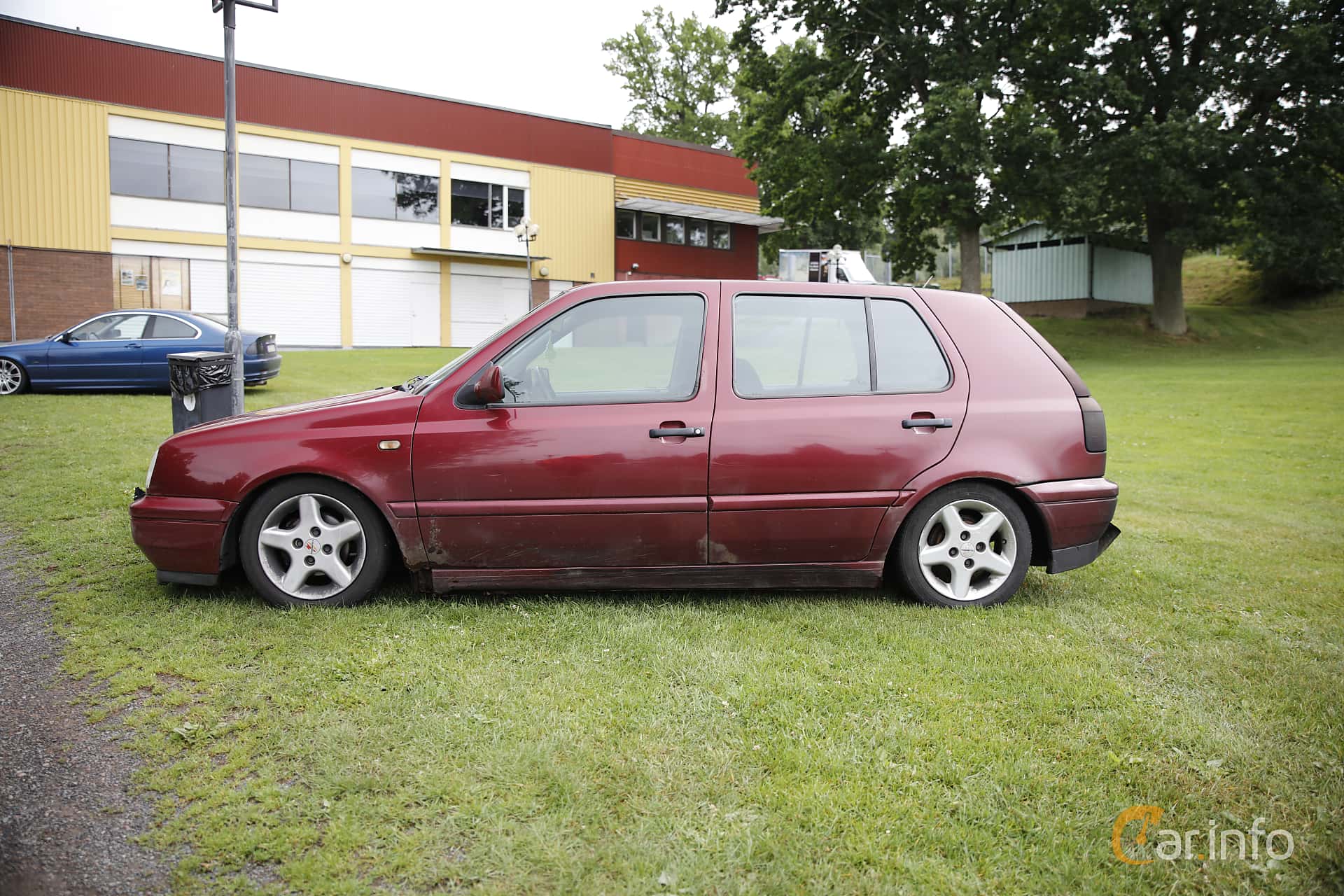 Volkswagen Golf 5-door 1.9 TD Manual, 75hp, 1998