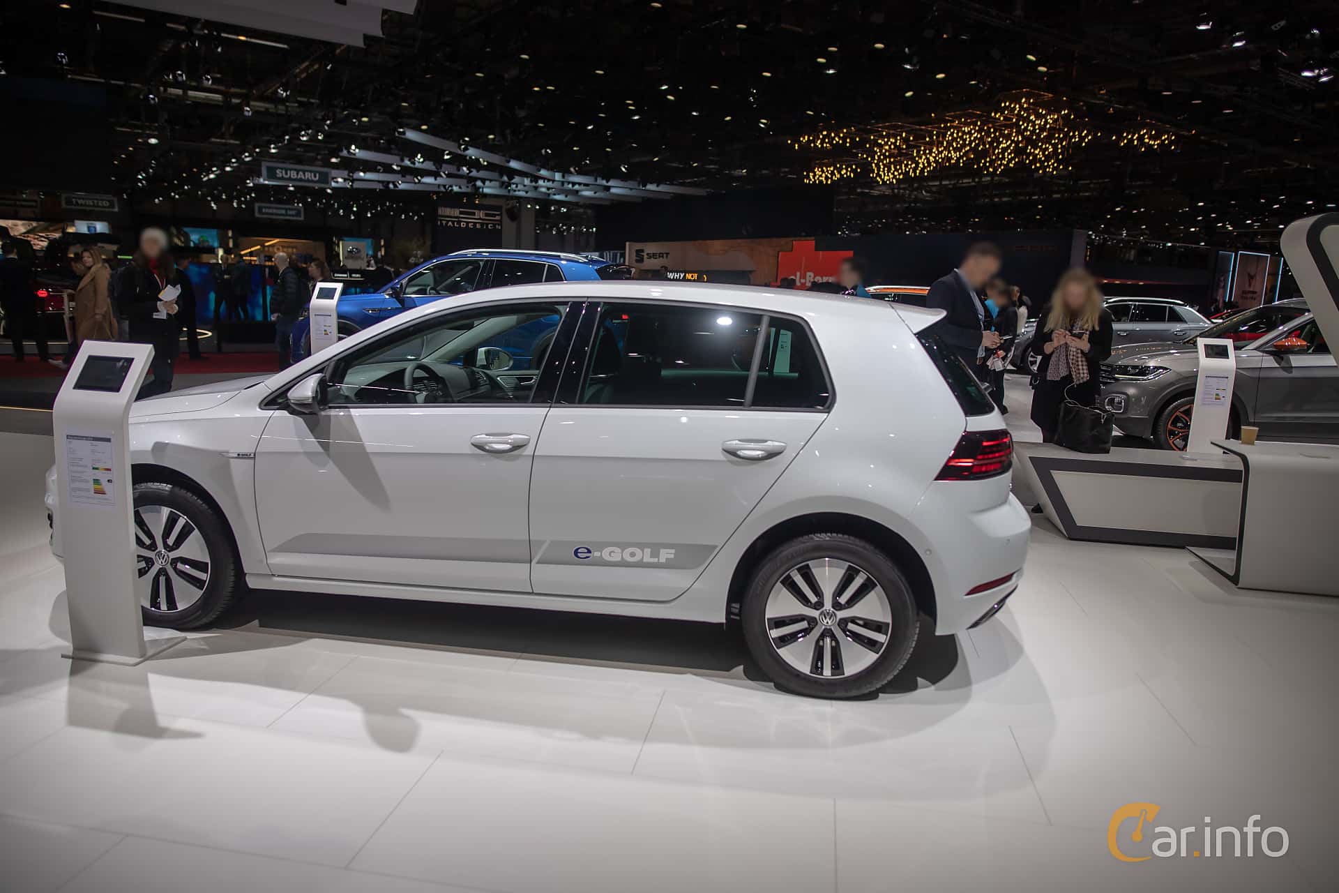Volkswagen e-Golf 35.8 kWh Single Speed, 136hp, 2019