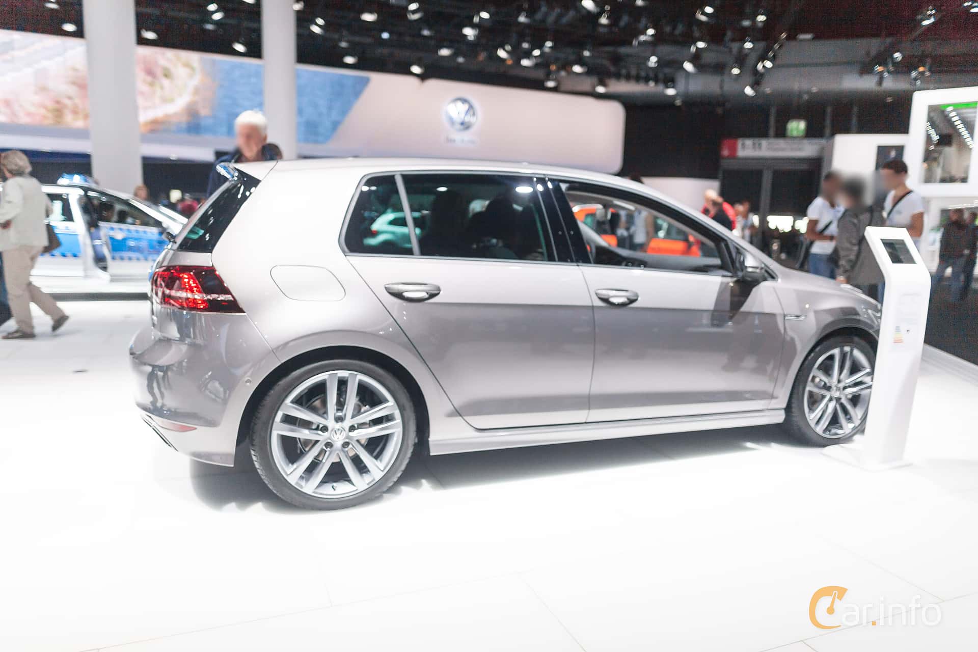 Volkswagen Golf 5-door 1.2 TSI DSG Sequential, 110hp, 2016
