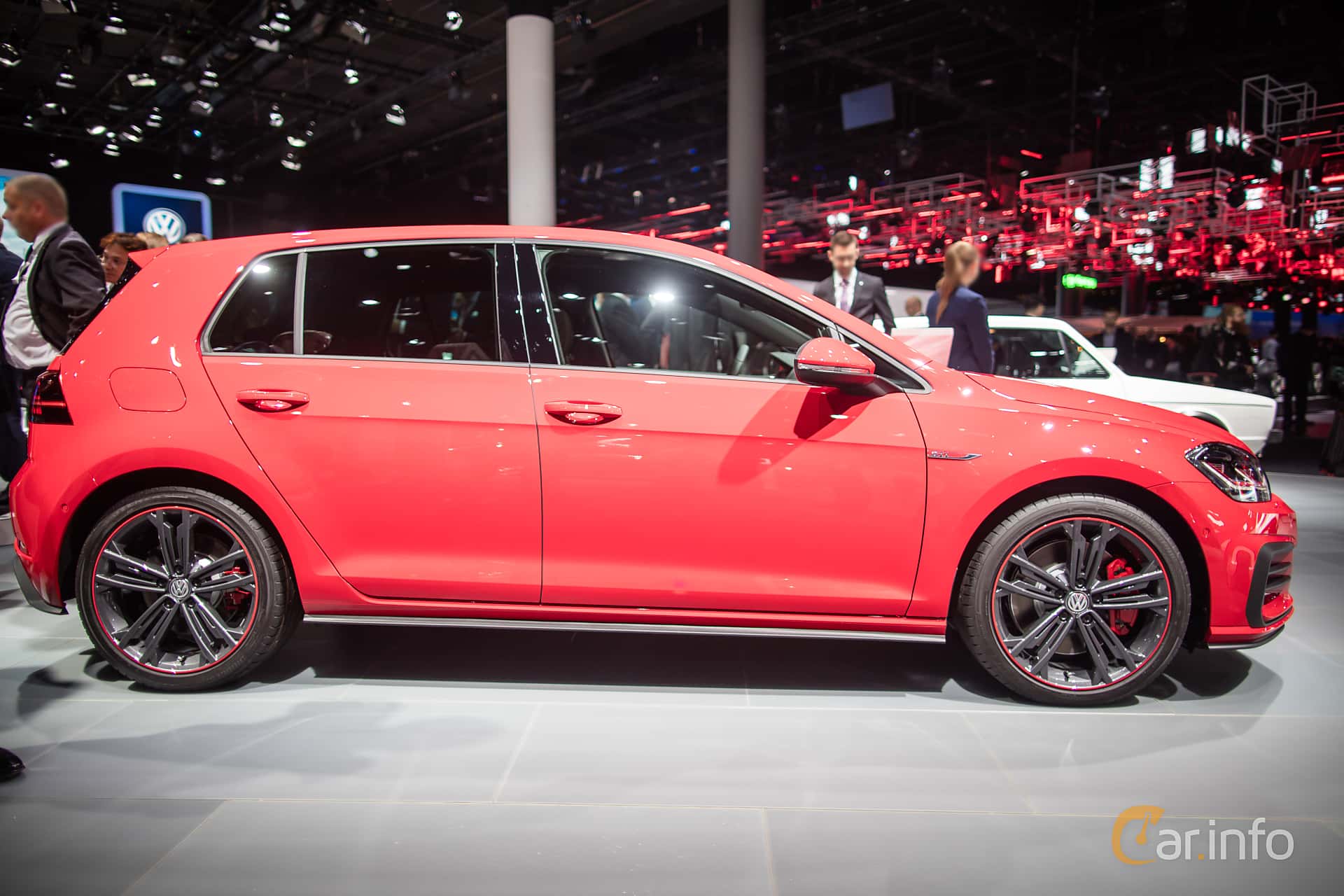 Volkswagen Golf 5-door GTI Performance 2.0 TSI 245hp, 2018