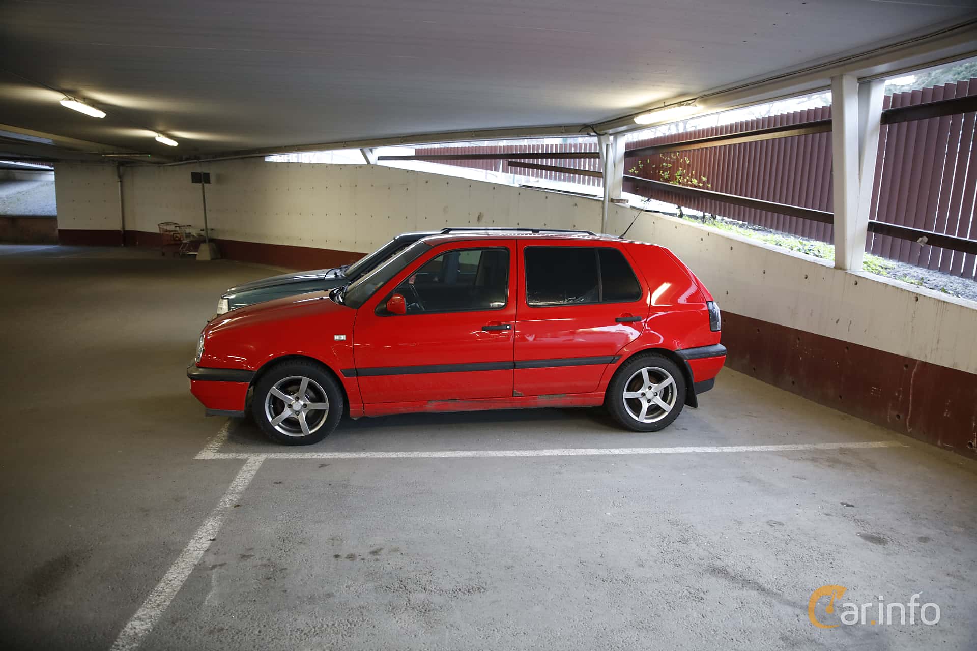 Volkswagen Golf 5-door 1.8 Manual, 90hp, 1998