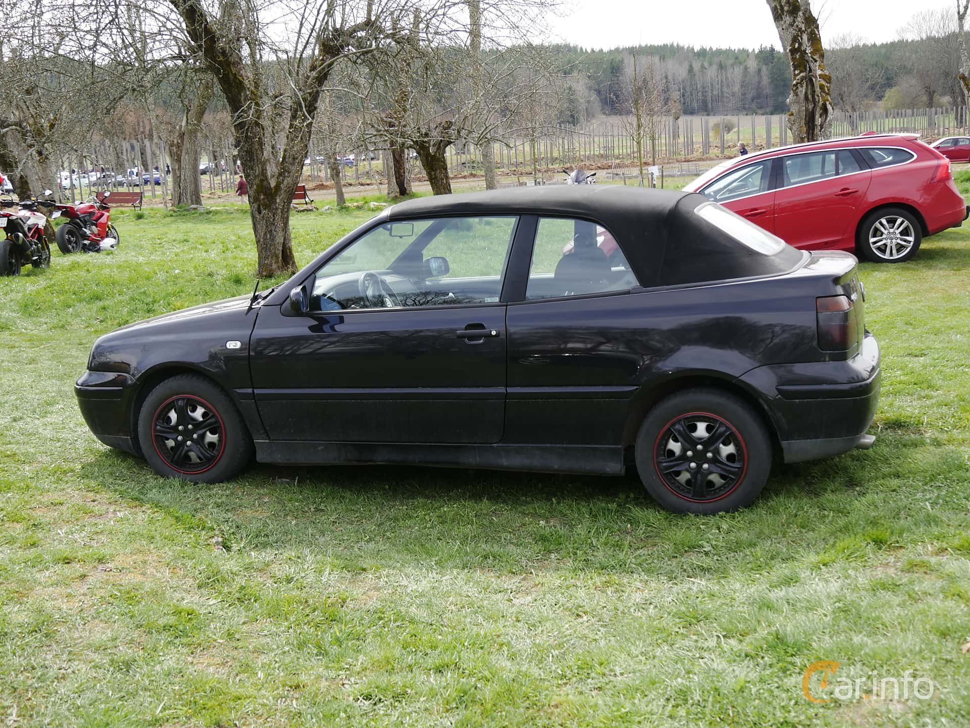Volkswagen Golf Cabriolet 1.6 100hp, 2001