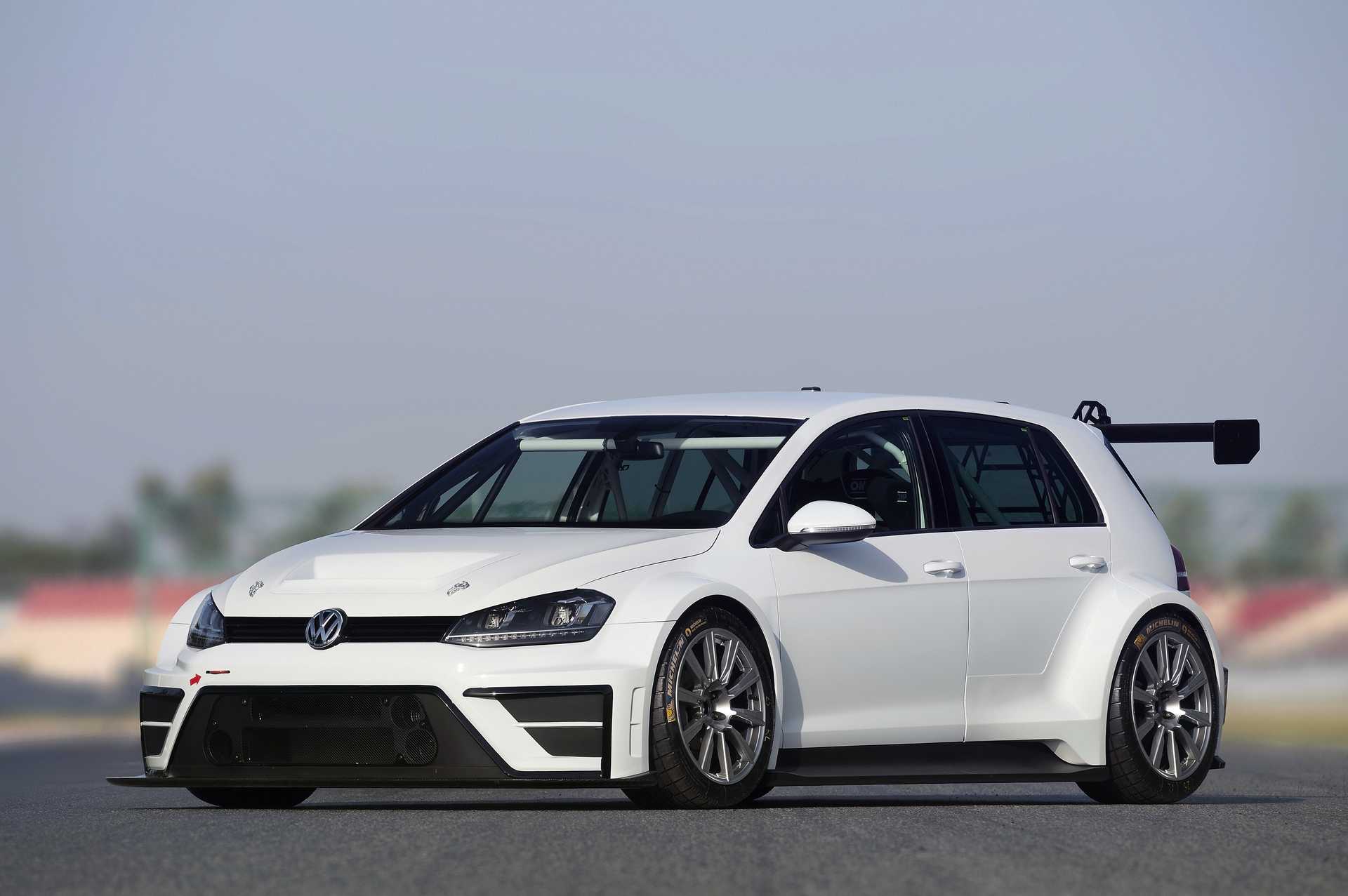Volkswagen Golf TCR 2.0 DSG Sequential, 330hp, 2015
