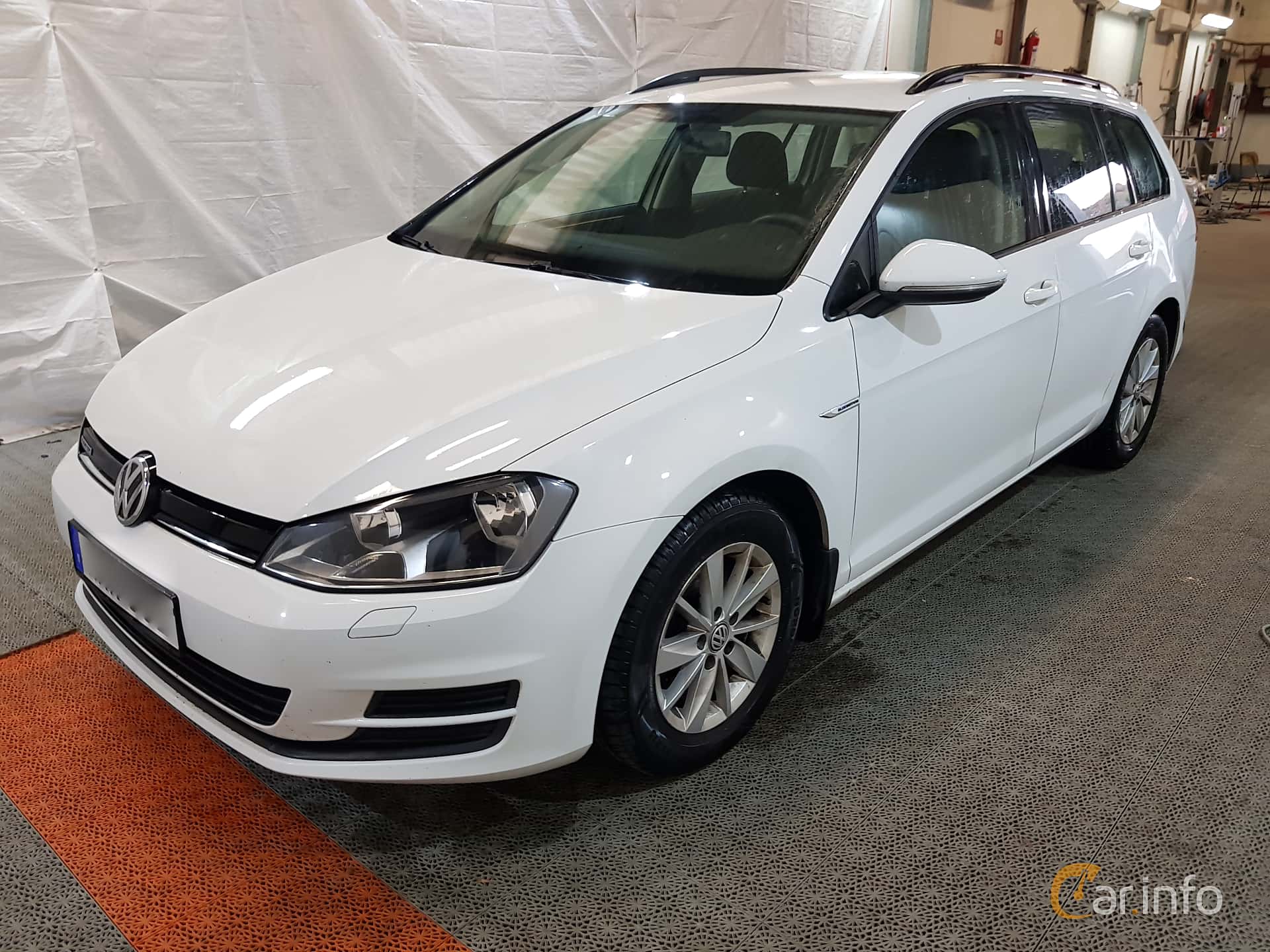 Volkswagen Golf Variant 1.6 TDI BlueMotion Manual, 110hp, 2014