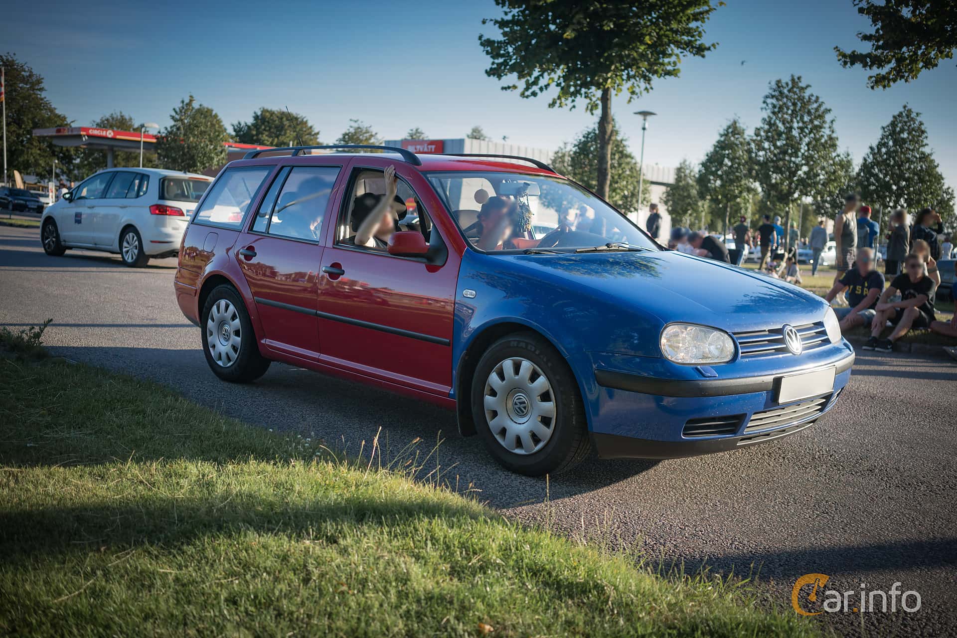 Volkswagen Golf Variant 1.6 Manual, 105hp, 2001