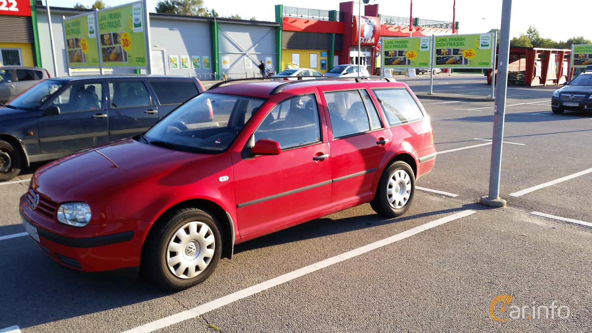Volkswagen Golf Variant 1.6 Manual, 105hp, 2006