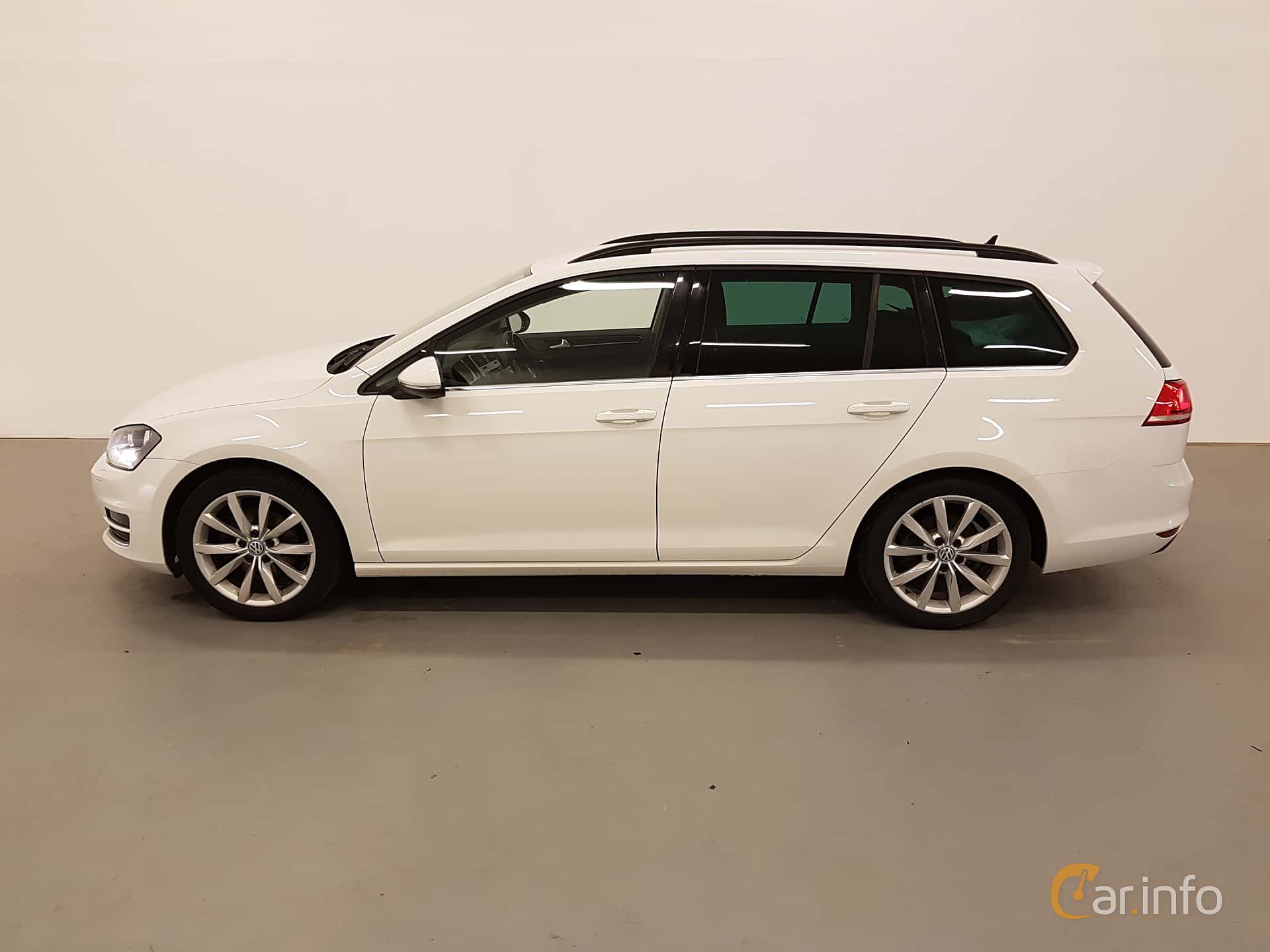 Volkswagen Golf Variant 2.0 TDI BlueMotion Manual, 150hp, 2014