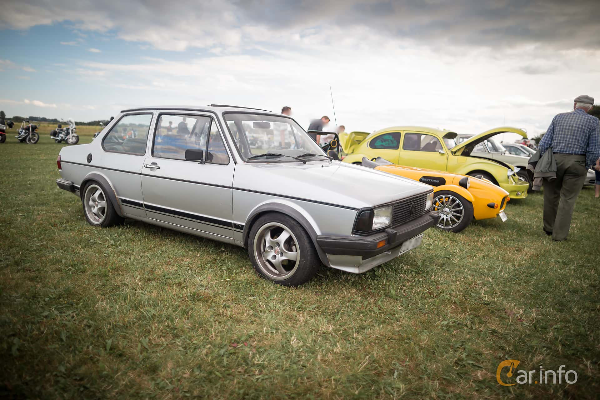 Volkswagen Jetta 2-door 1.5 Automatic, 70hp, 1983