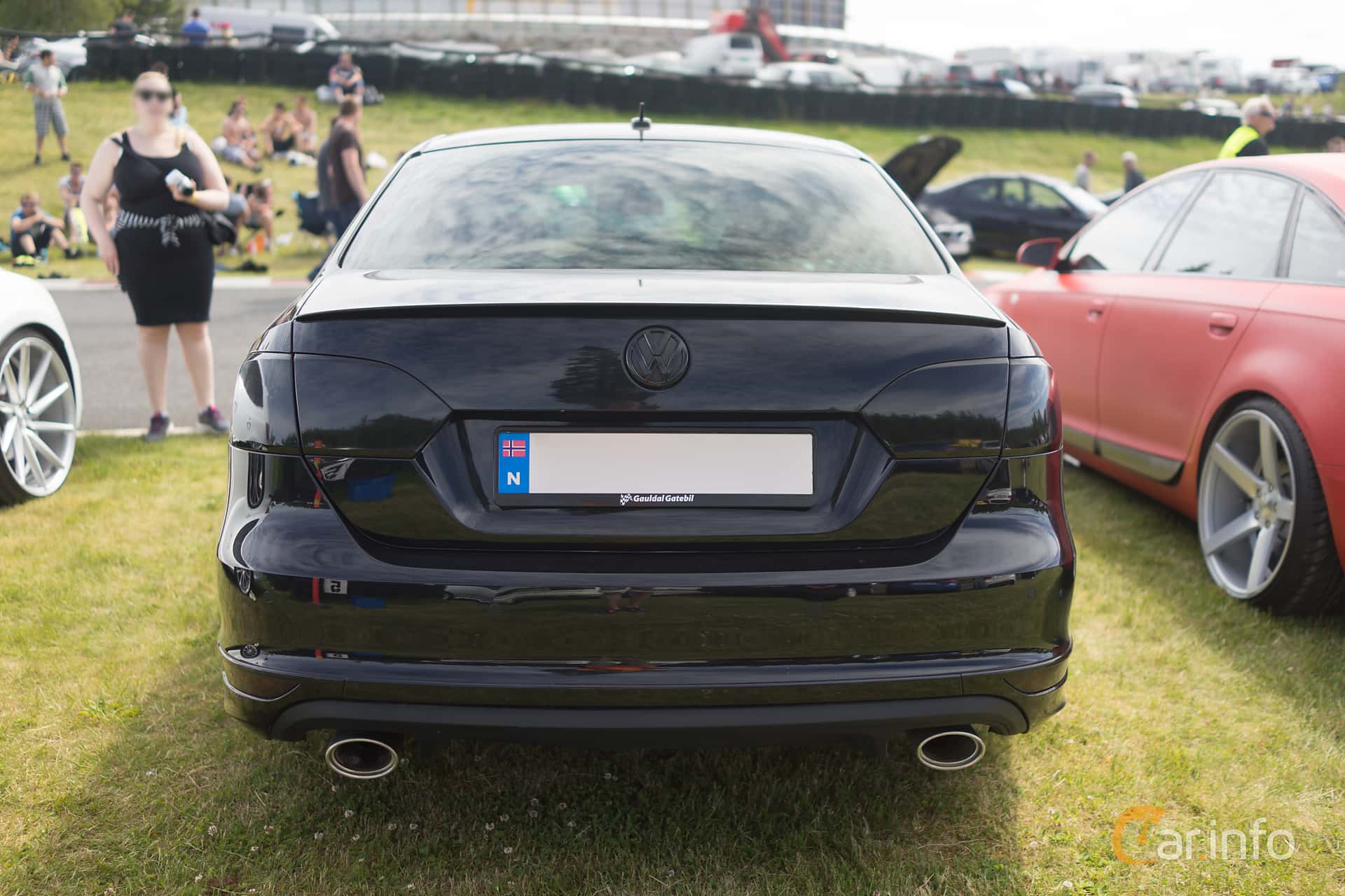 Volkswagen Jetta SportWagen 2.0 TDI Manual, 140hp, 2014