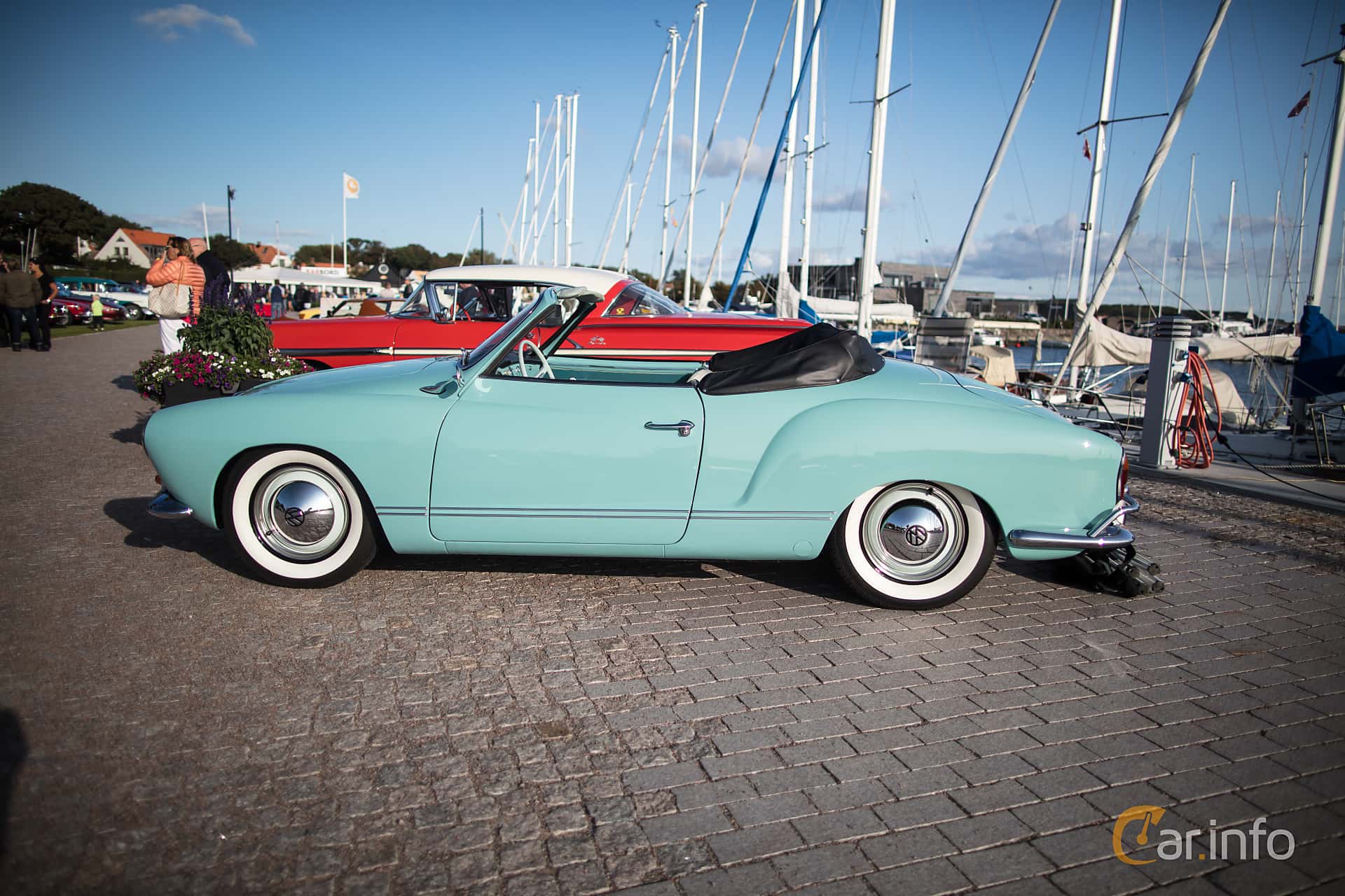 Volkswagen Karmann-Ghia 1200 Cabriolet Manual, 4-speed