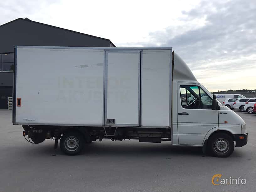 Volkswagen LT Chassi 2.5 TDI Manual, 109hp, 2002