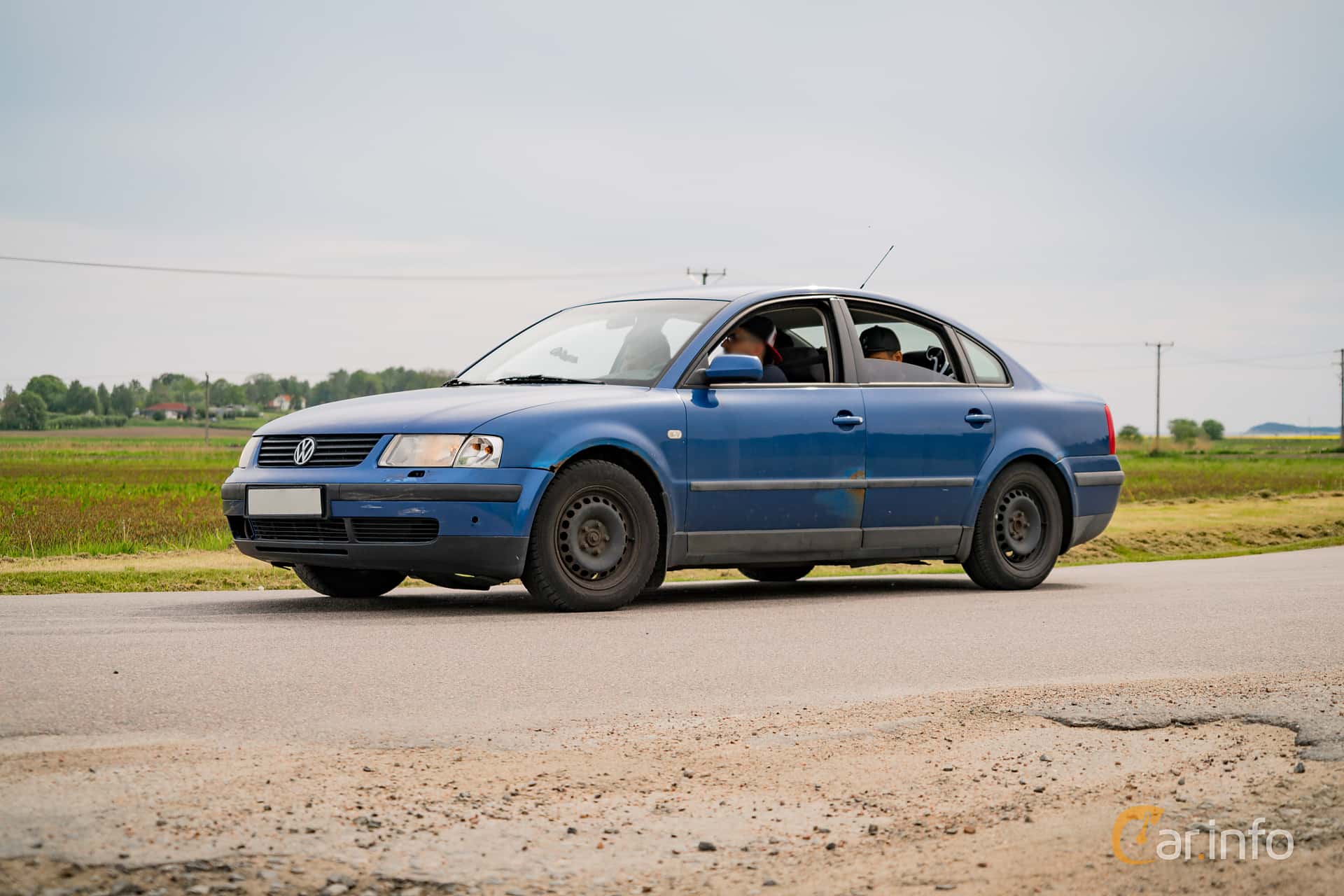 Volkswagen Passat 1.8 T Automatic, 150hp, 1999