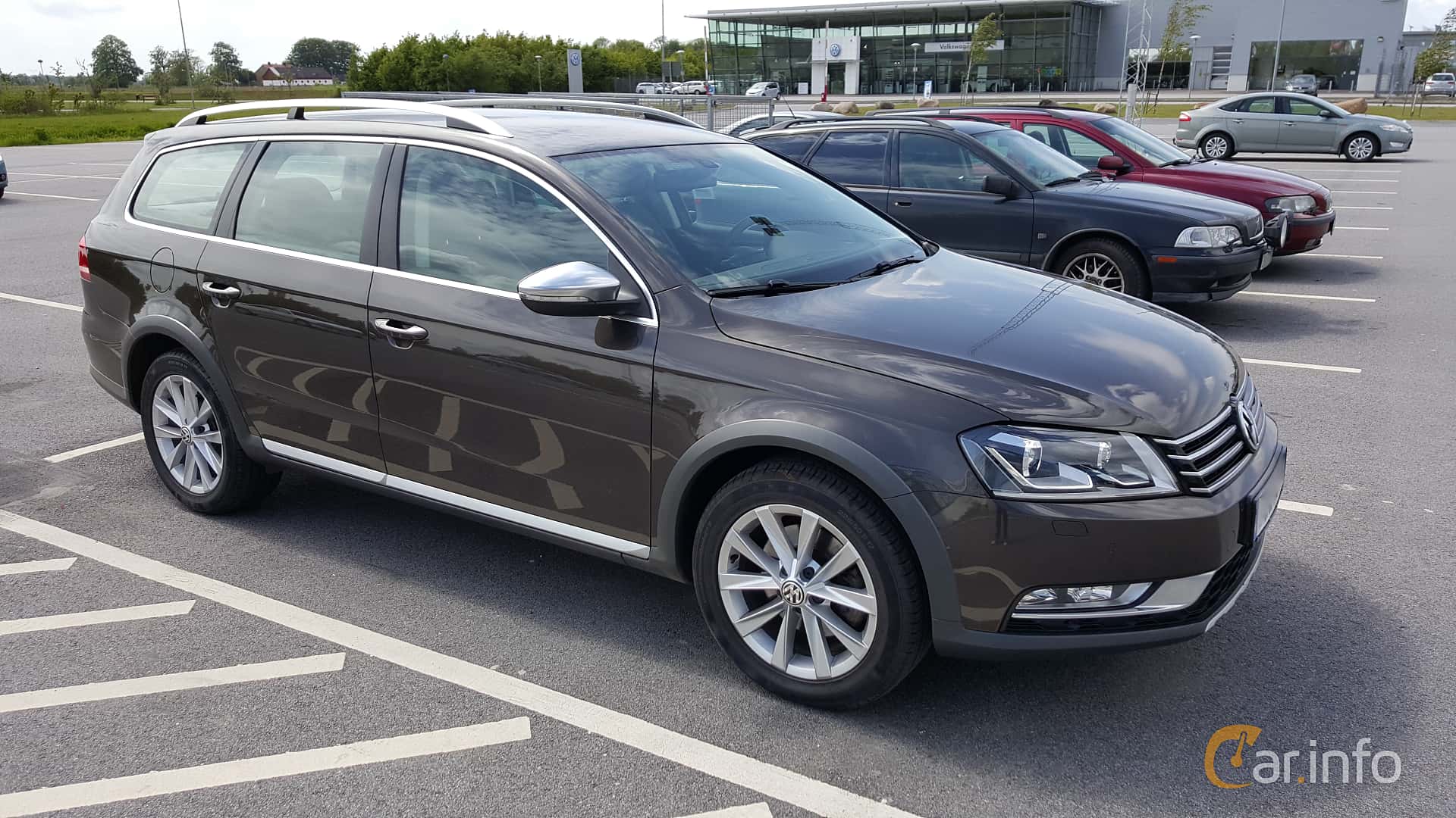 Volkswagen Passat Alltrack 2.0 TDI BlueMotion 4Motion DSG Sequential, 177hp, 2013