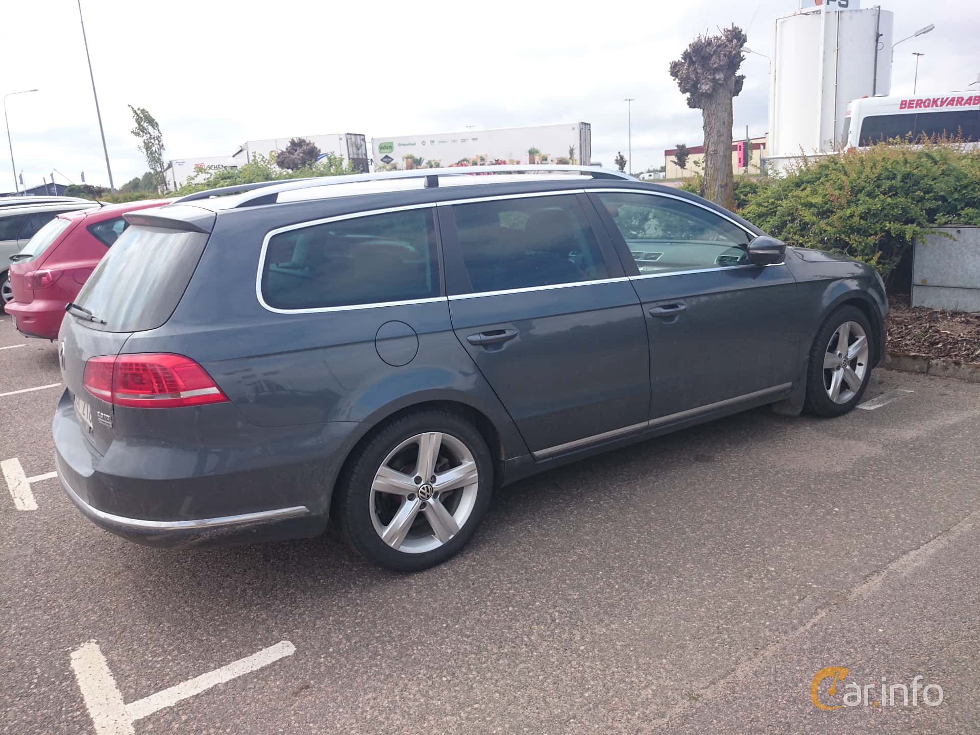 Volkswagen Passat Variant 2.0 TDI BlueMotion Manual, 170hp, 2012