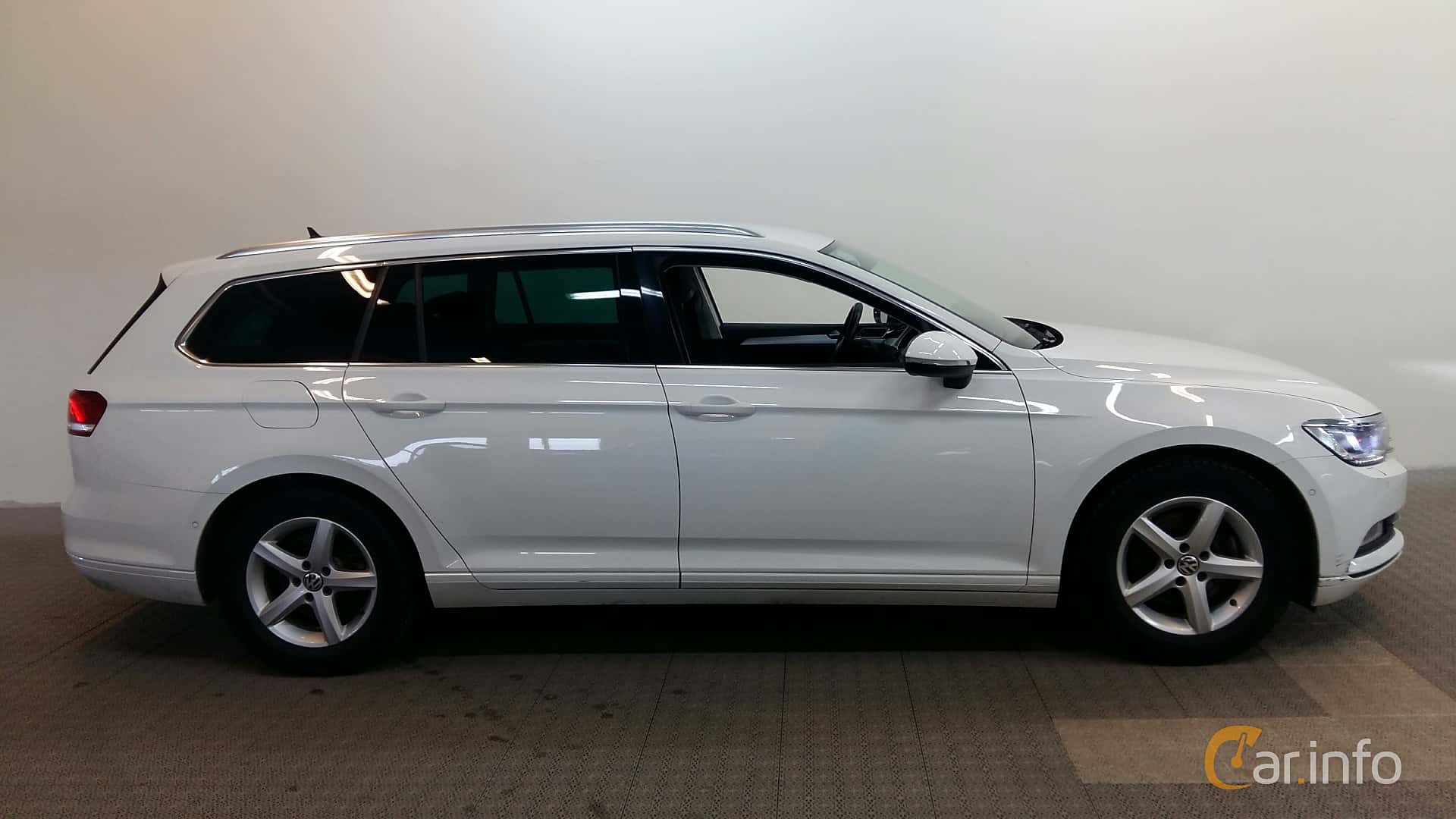 Volkswagen Passat Variant 2.0 TDI BlueMotion DSG Sequential, 6-speed