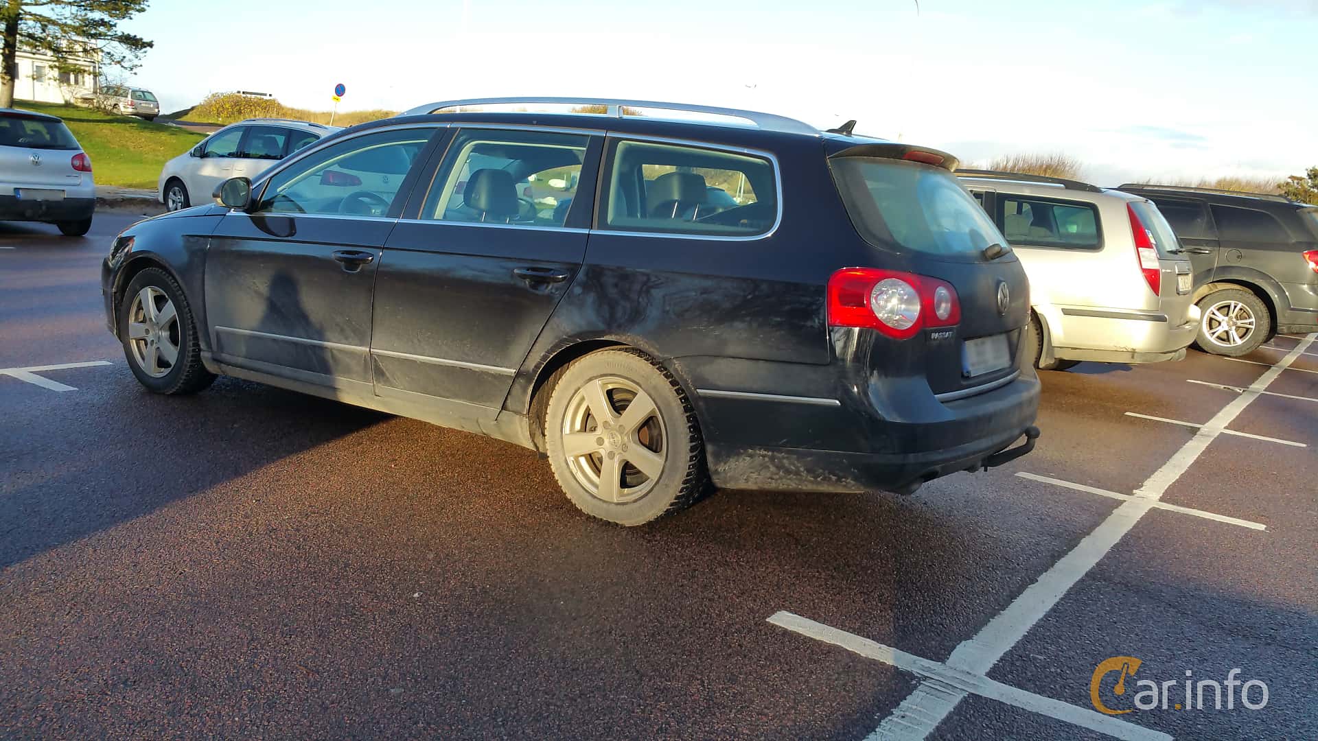 Volkswagen Passat Variant 1.6 TDI BlueMotion Manual, 105hp, 2010