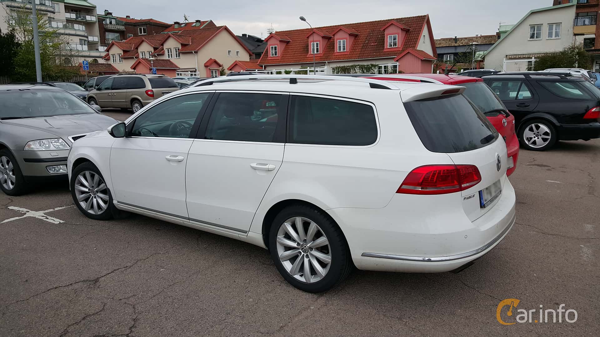 Volkswagen Passat Variant 2.0 TDI BlueMotion DSG Sequential, 170hp, 2011