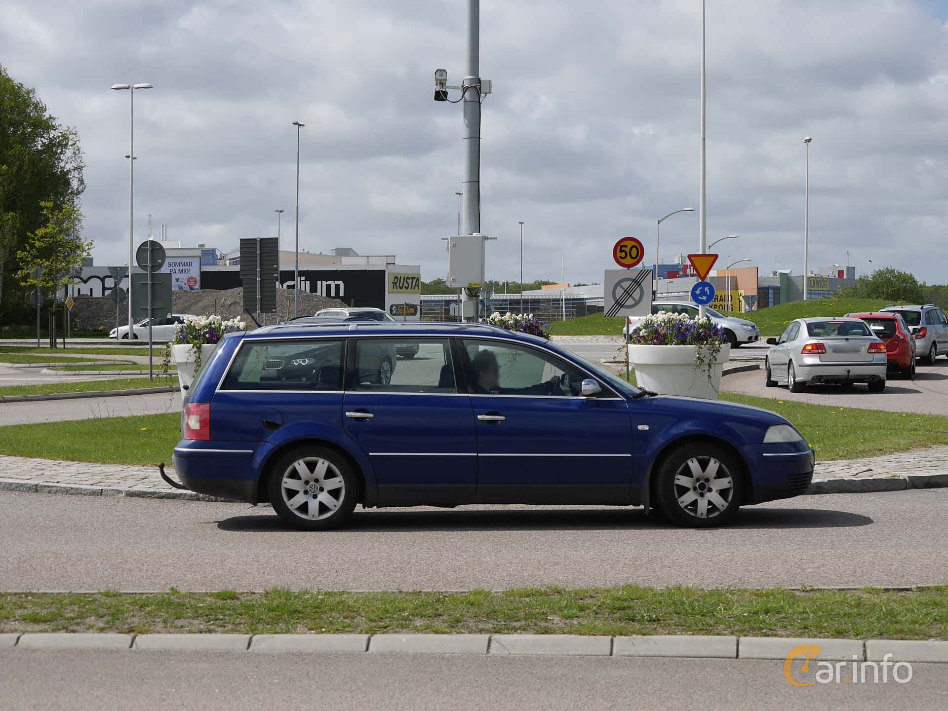 Volkswagen Passat 2.3 V5 generation B5 GP (Typ 3BG), Manual, 5-speed