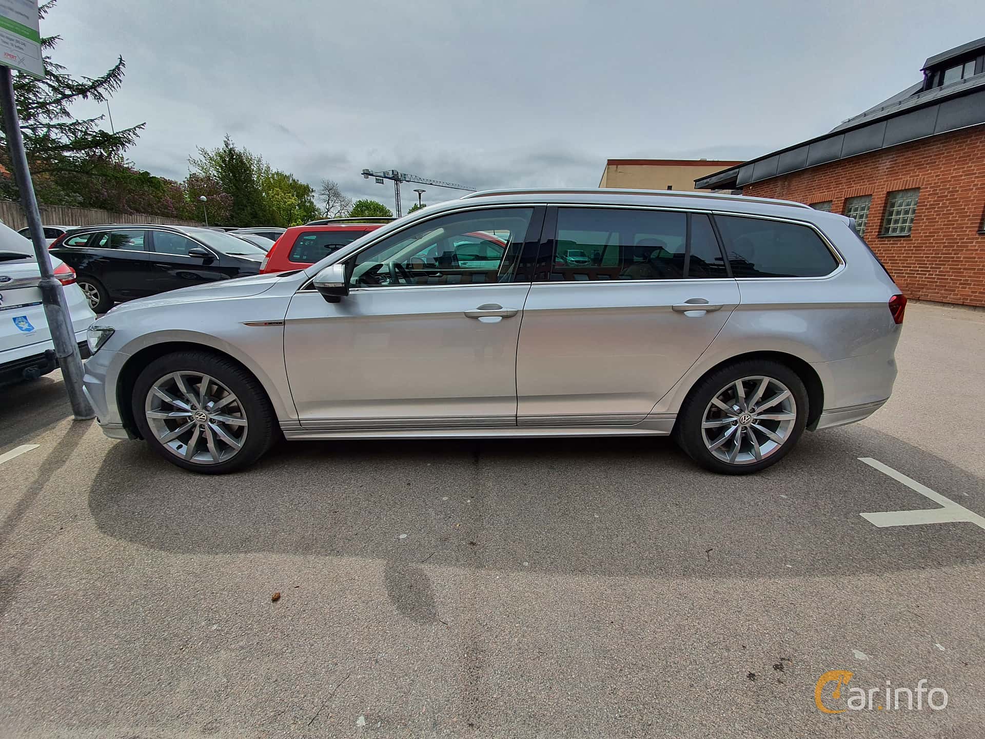 Volkswagen Passat Variant 2.0 TDI SCR BlueMotion 4Motion DSG Sequential, 190hp, 2018