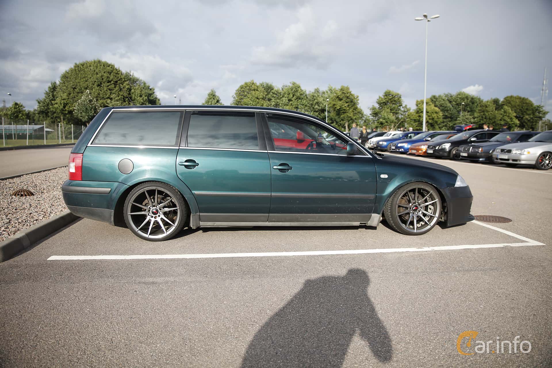 Volkswagen Passat Variant 2.0 Manual, 130hp, 2005