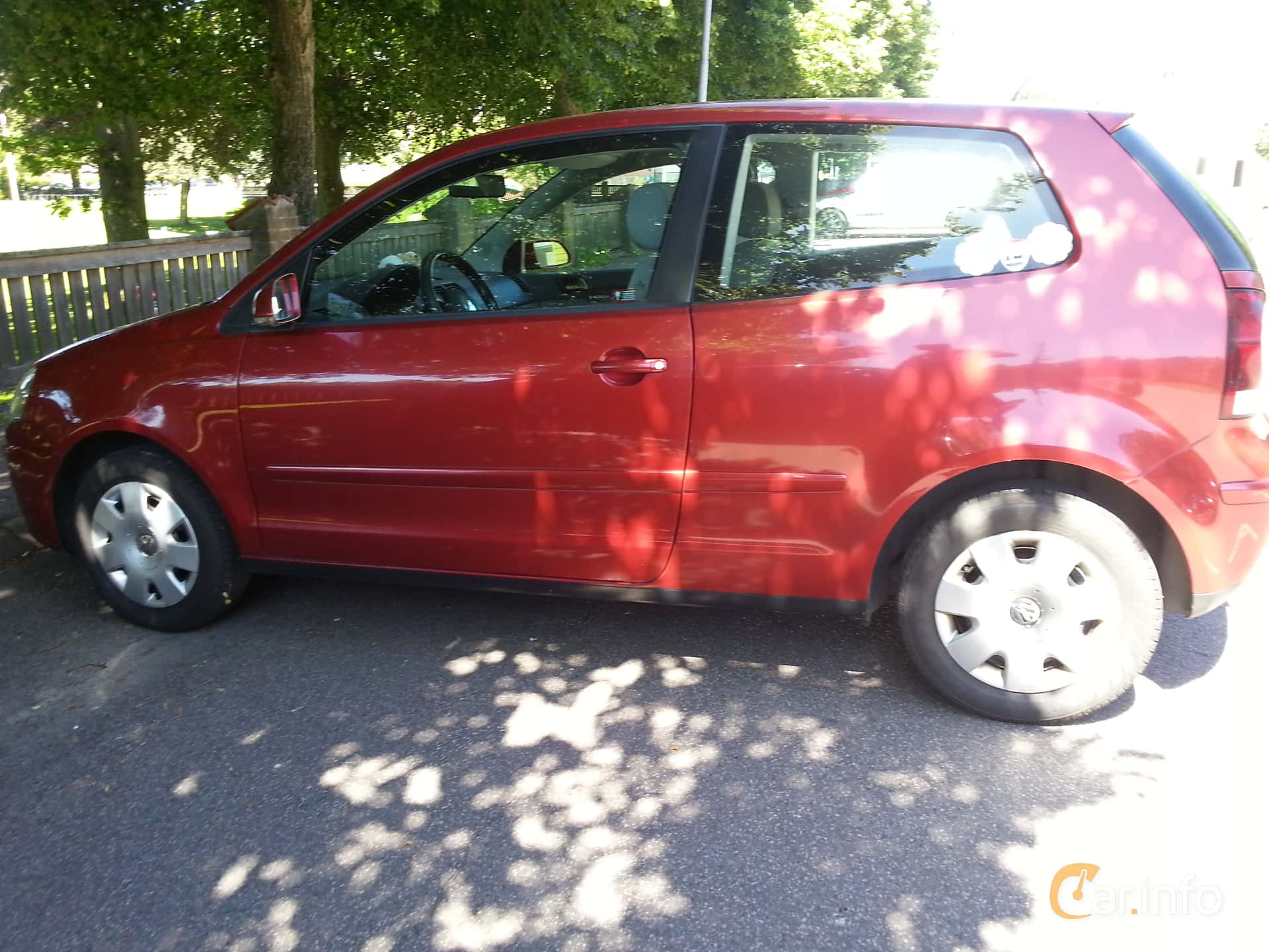 Volkswagen Polo 3-door 1.4 Manual, 75hp, 2005
